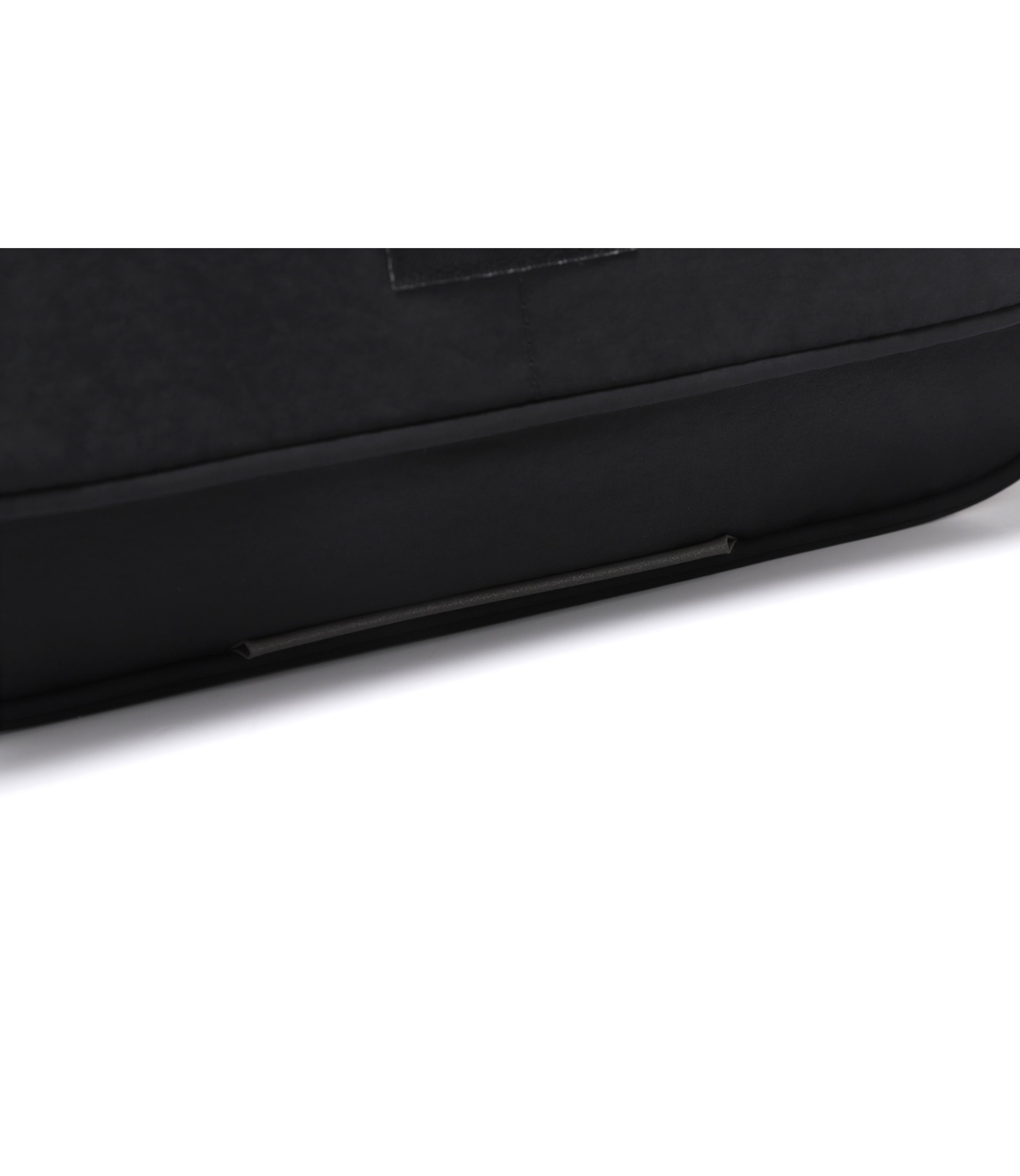 Lightweight Crossbody Bag<br>BLACK