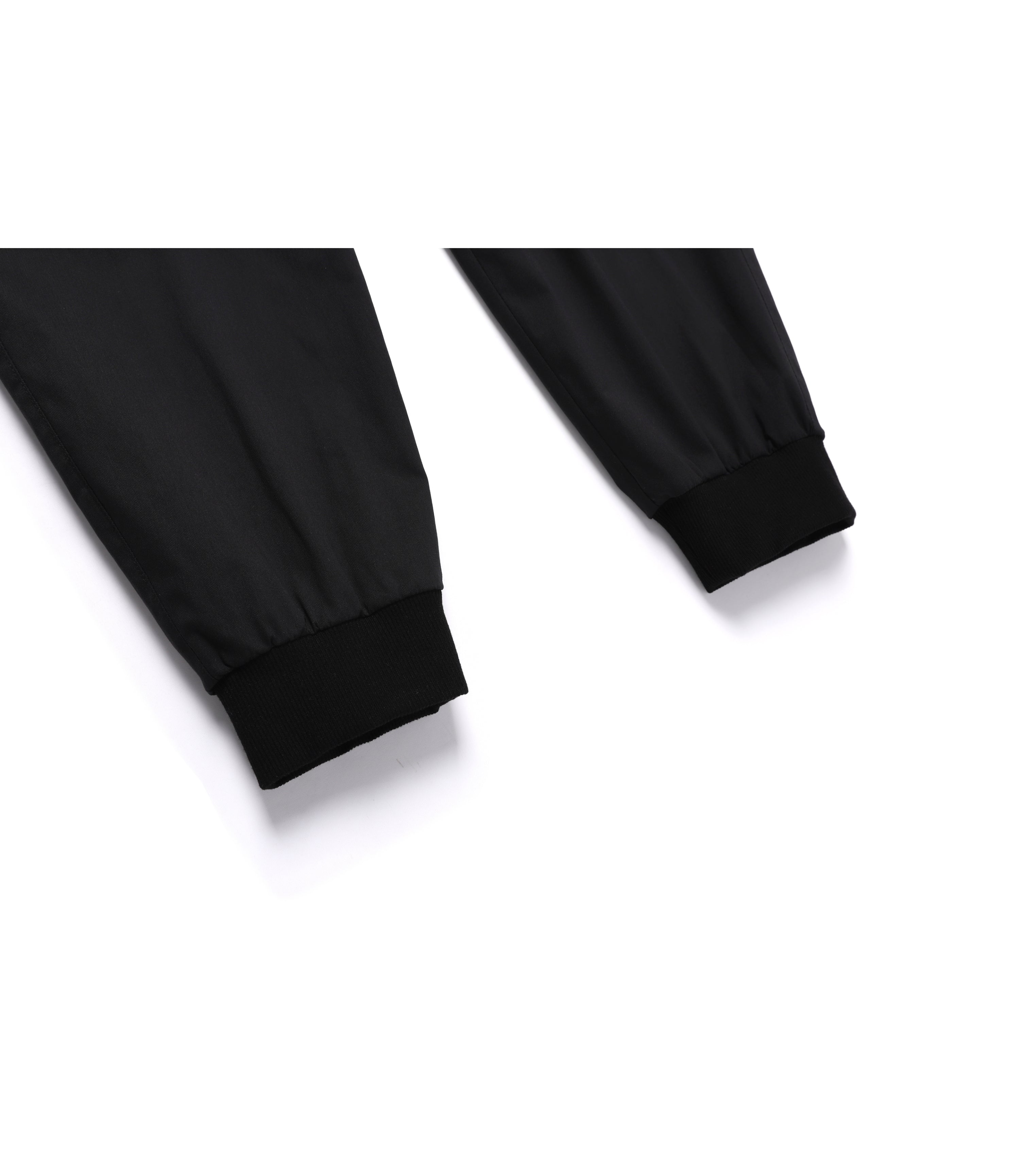 Men‘s Small Pocket Detailed Cargo Jogger Pants<br>CARBON BLACK