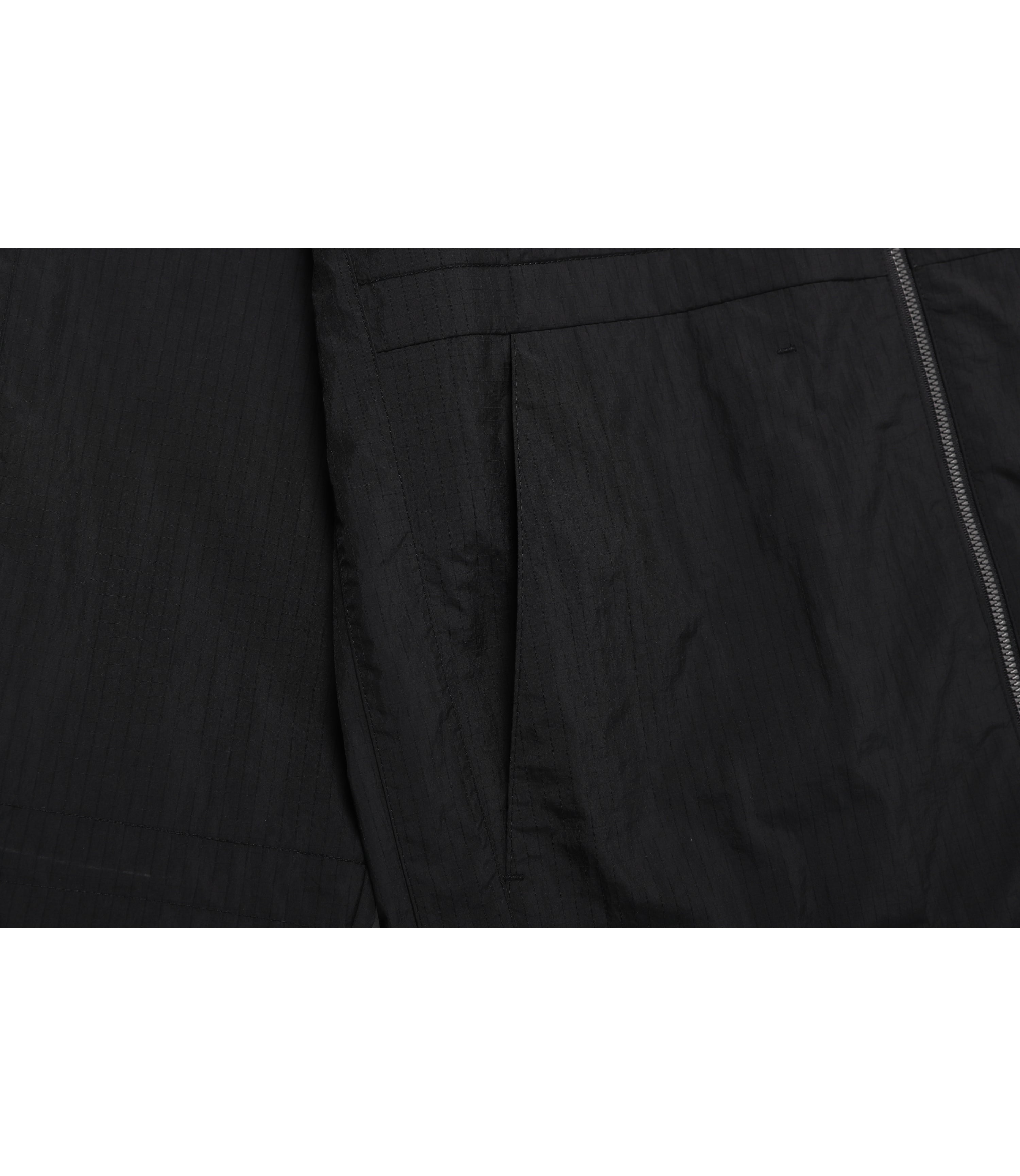 Unisex NRN Shirring Woven Set Up Windbreaker<br>CARBON BLACK