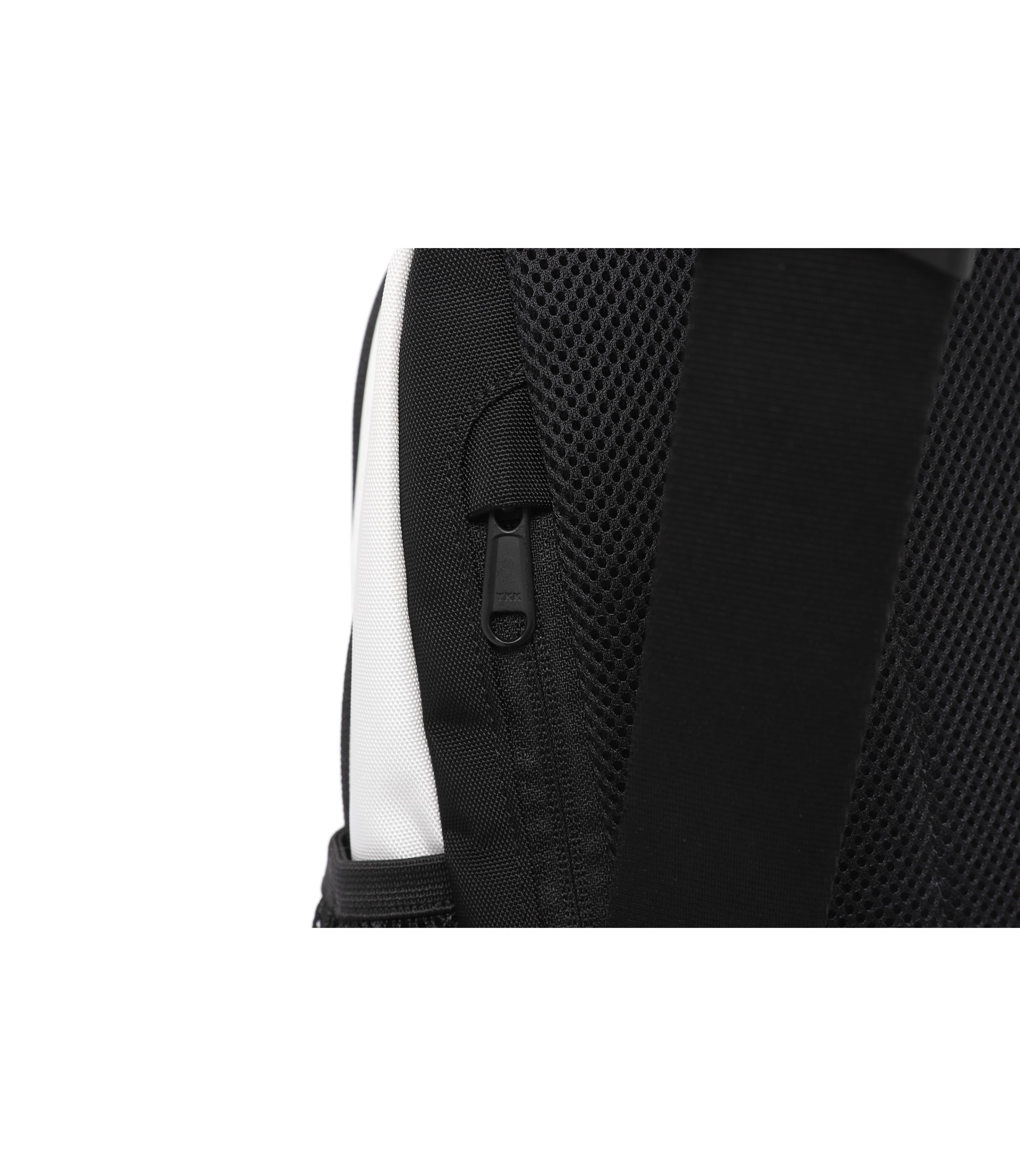 Big Logo Sling Bag<br>WHITE