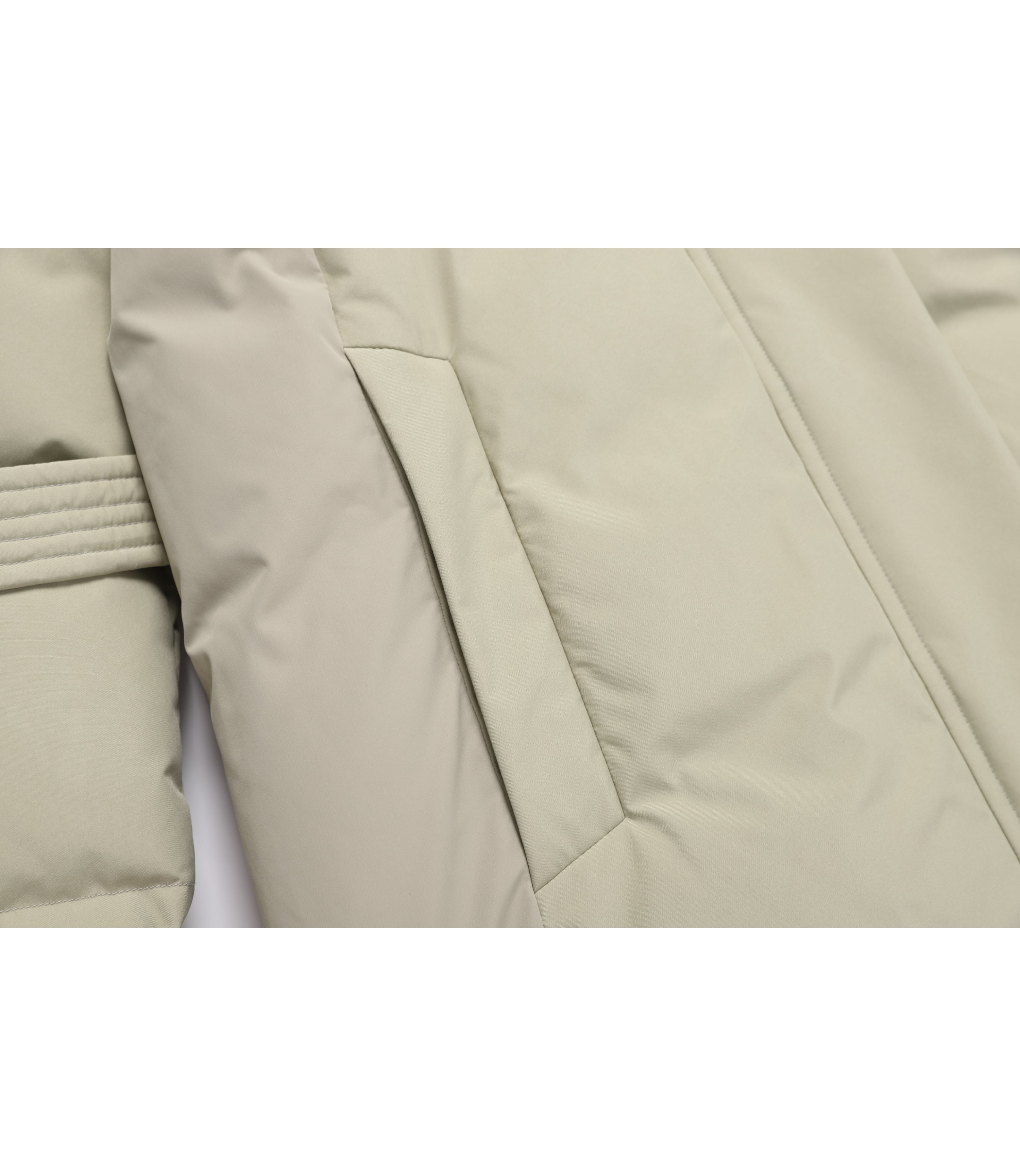Women's ATLAS Windstopper By Gore-Tex Labs 2-Layer Middle Goose<br>MOURNING BEIGE