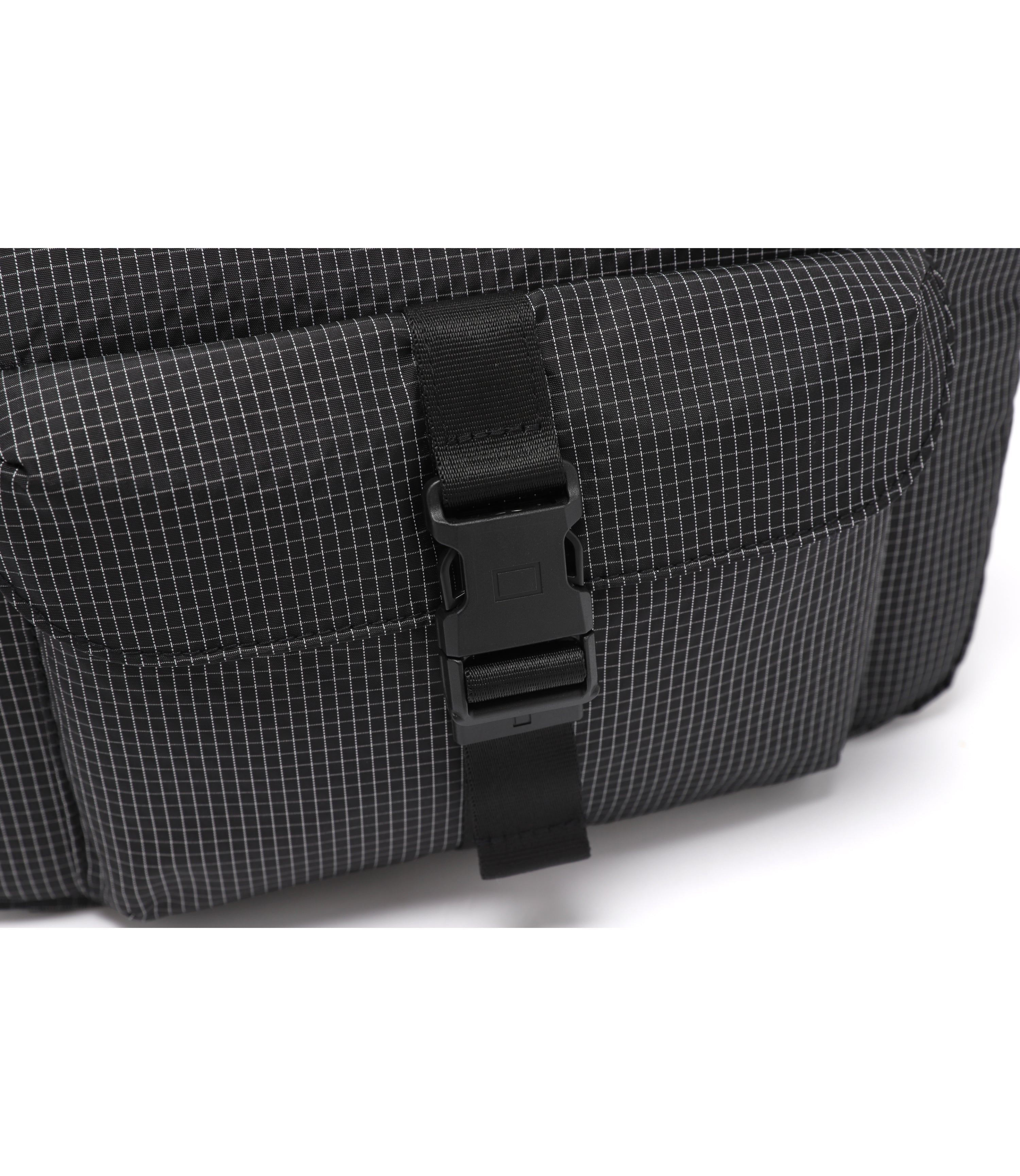 Kid's Adventure Crossbody Bag<br>BLACK