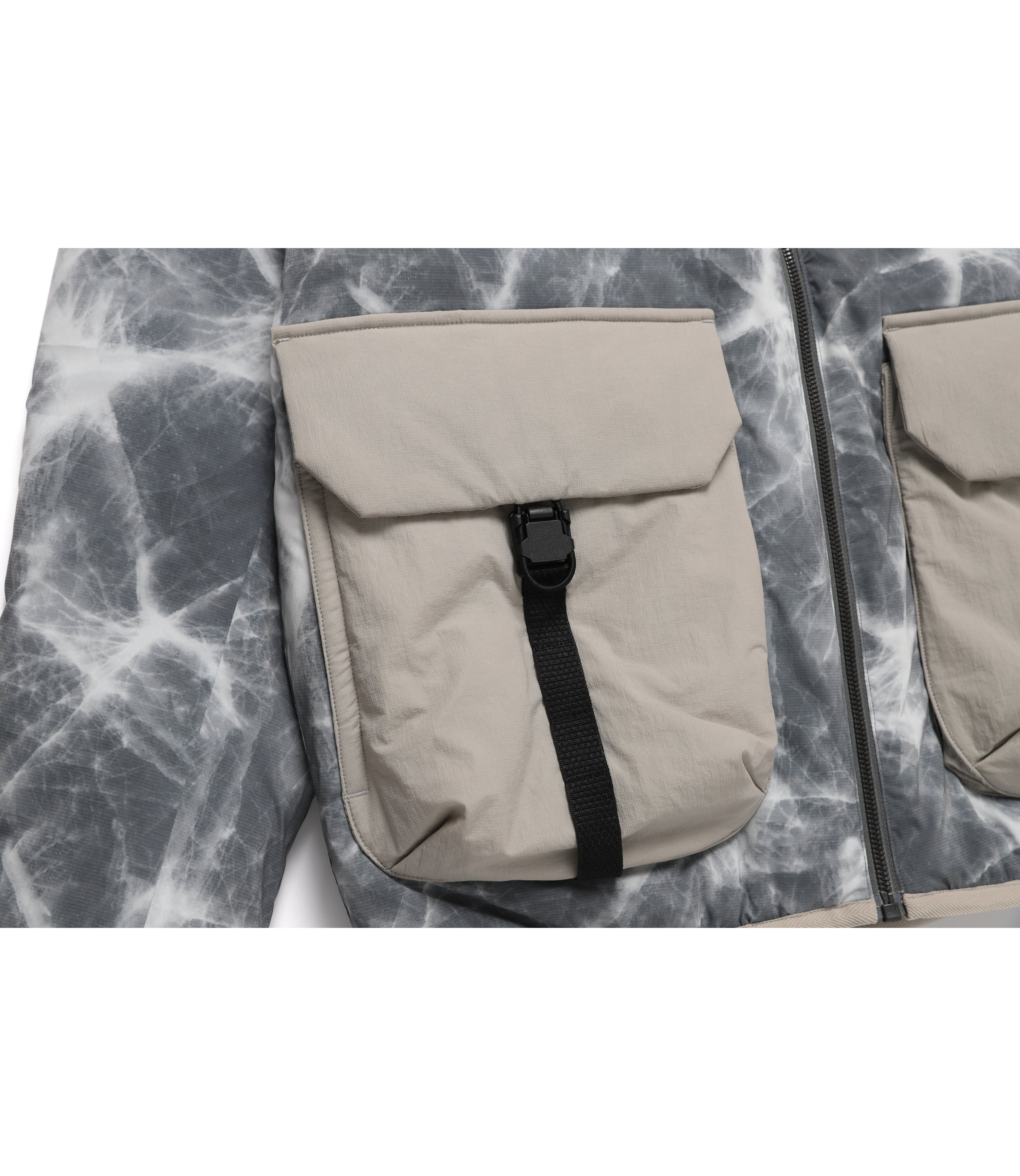 Unisex FILMMAKER Mountainous Quilted Jacket<br>D/GREY