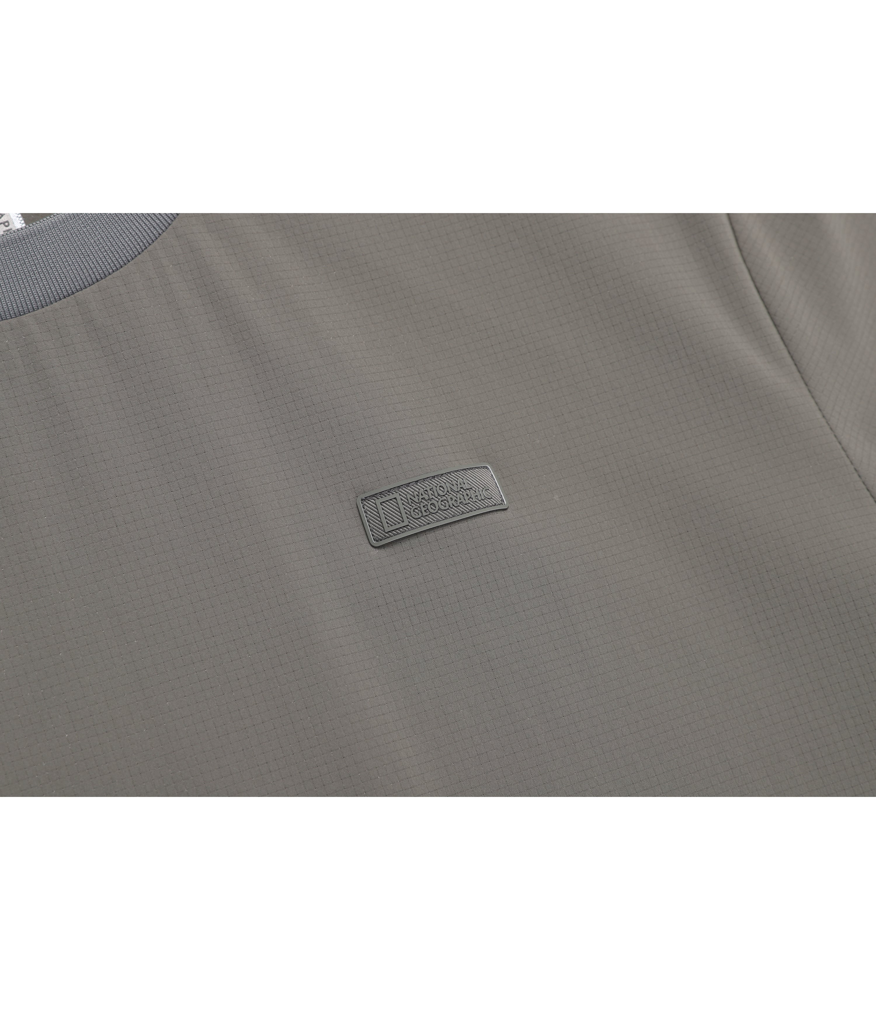 Mens Airflow Short Sleeve Tee<br>GREY KHAKI