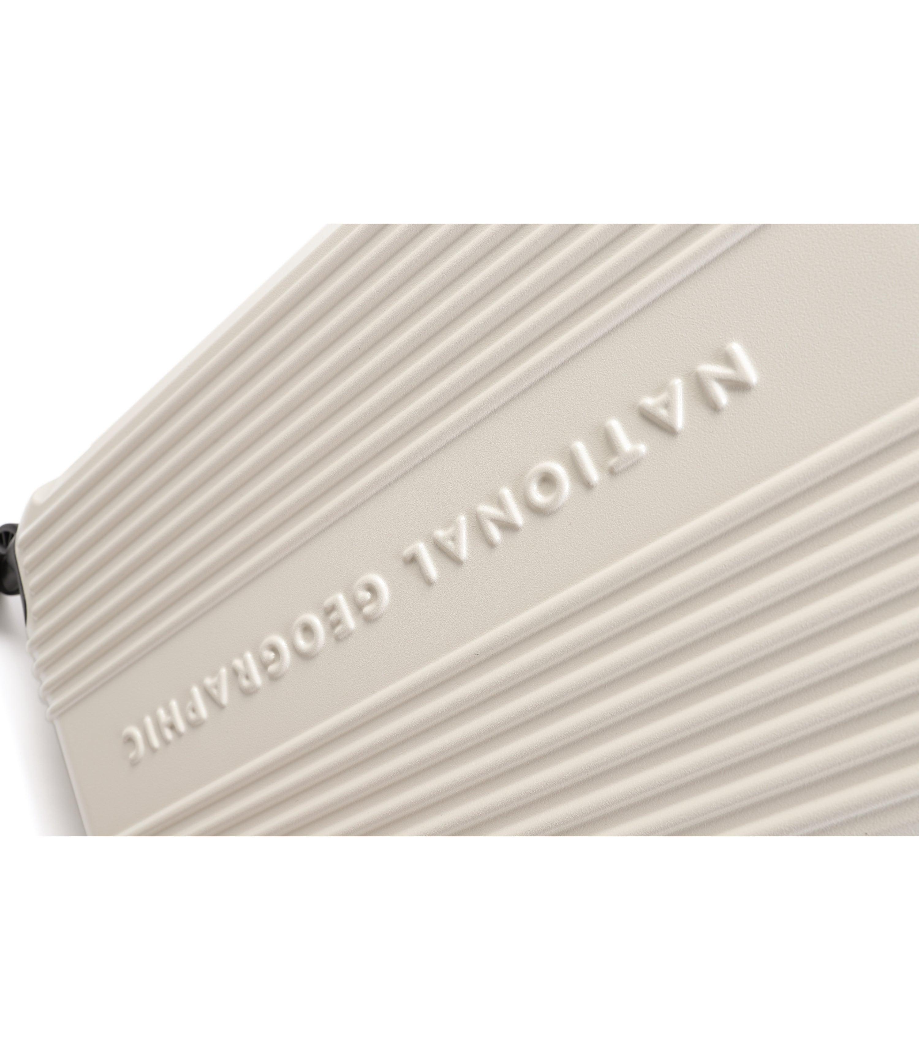 Stonehenge Luggage 26 Inch<br>IVORY