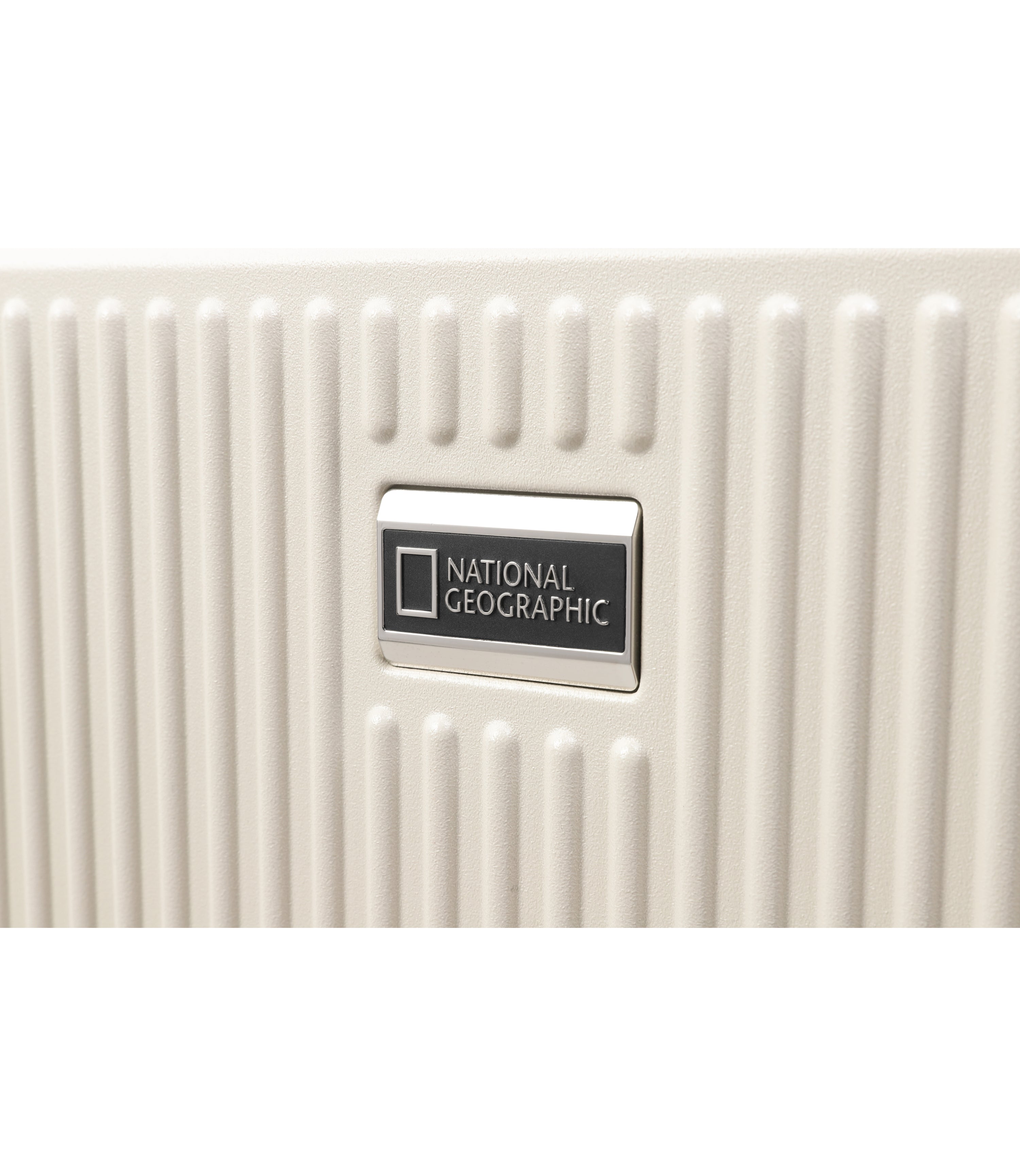 Stonehenge Luggage 26 Inch<br>IVORY