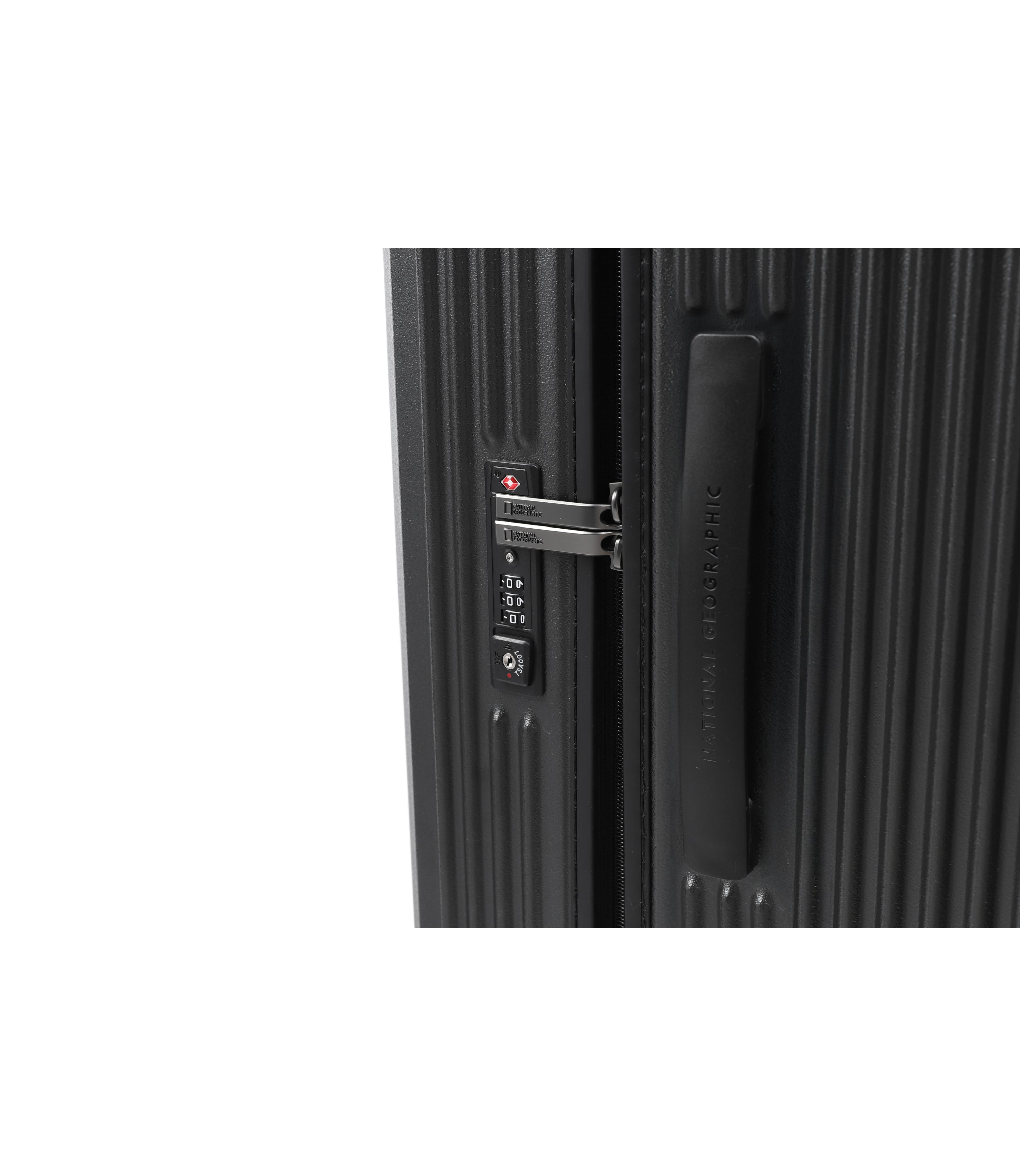 Stonehenge Luggage 26 Inch<br>BLACK