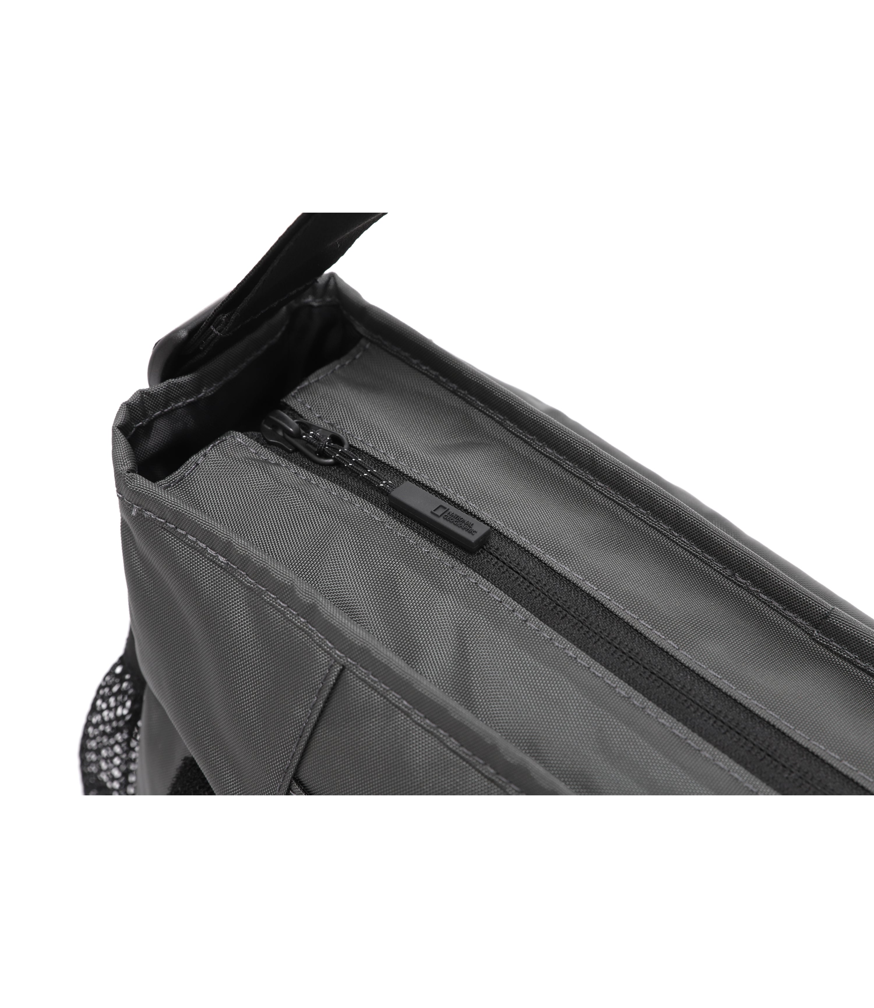 BRAVE Messenger Bag 15"<br>GREY