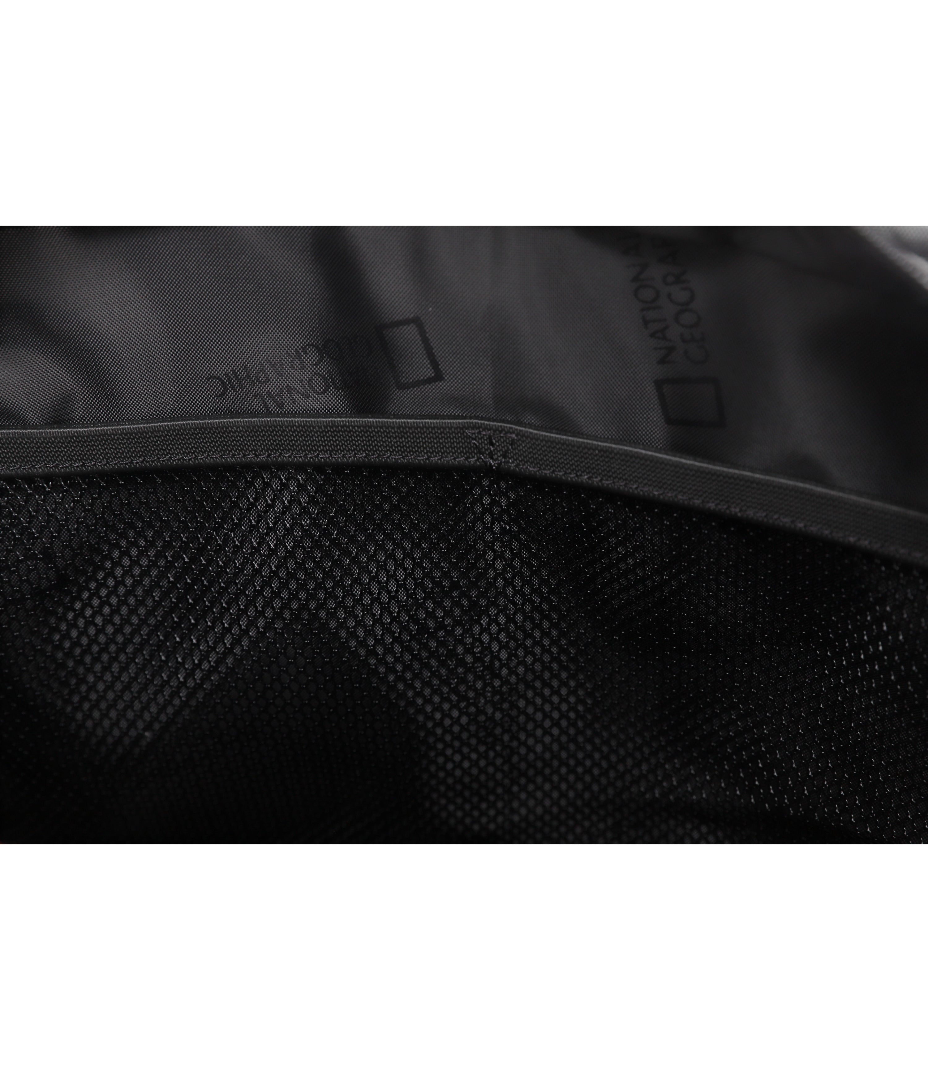 BRAVE Messenger Bag 15"<br>GREY