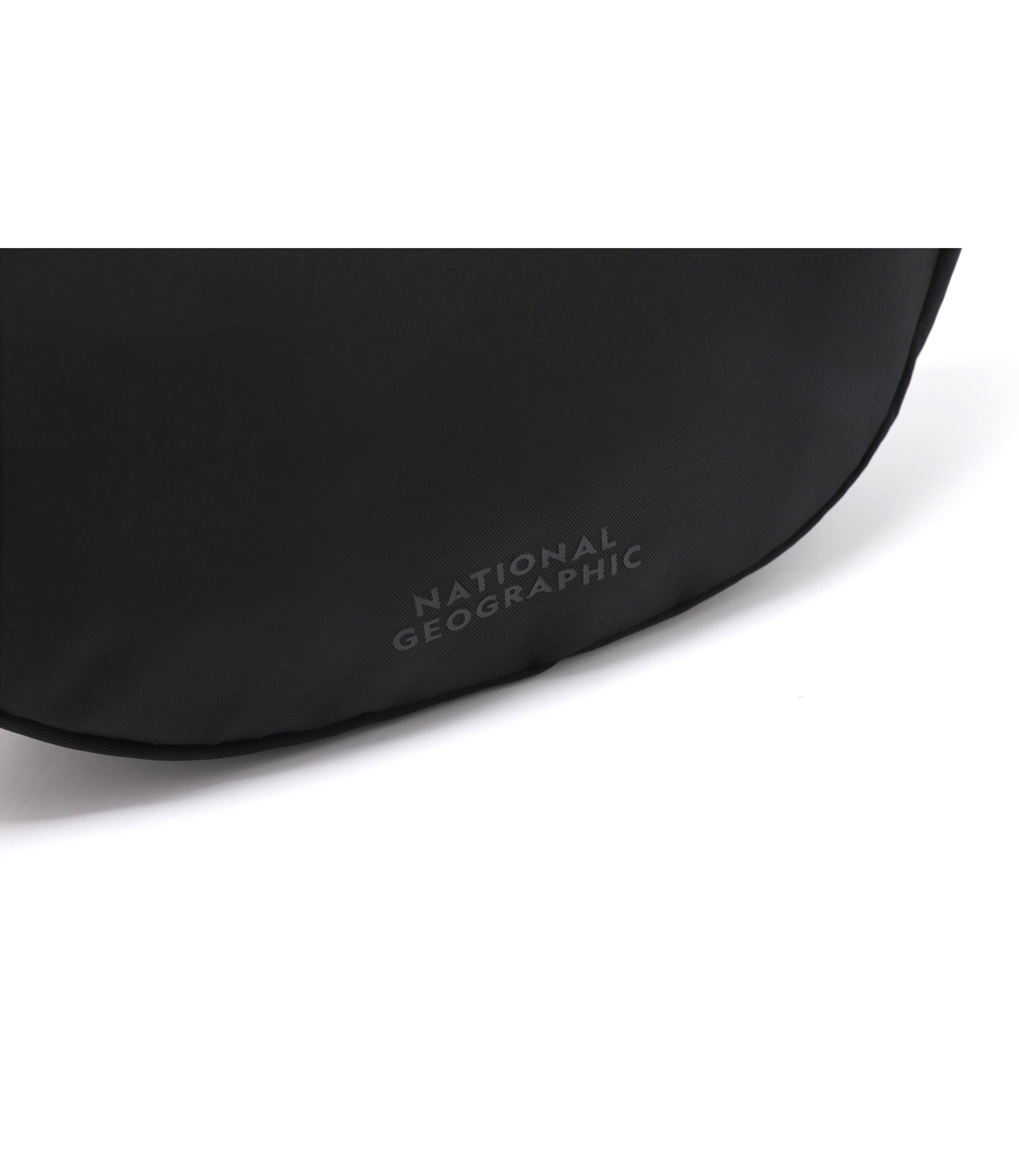 ADELIE Half Bag<br>BLACK