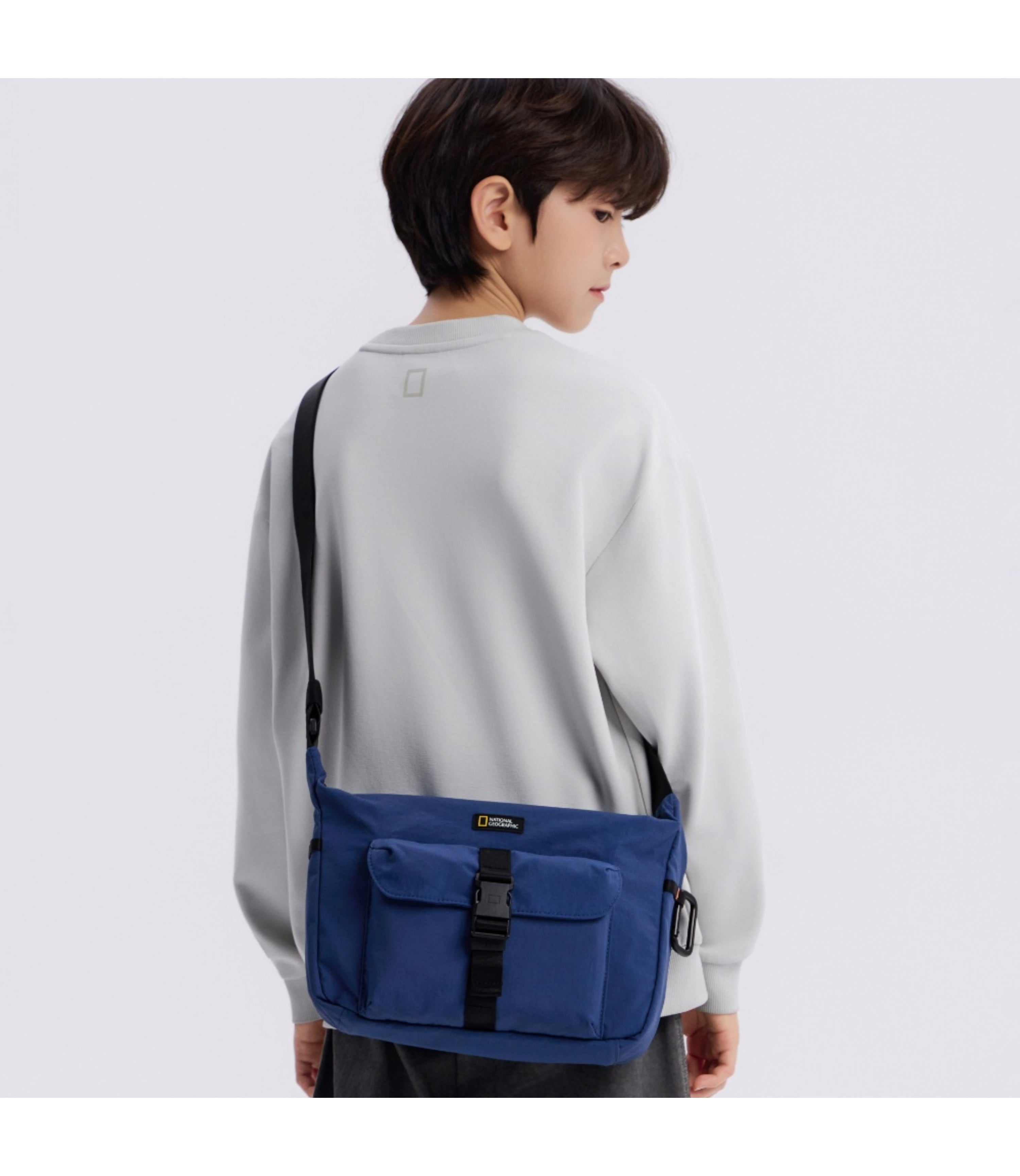 Kid's Adventure Crossbody Bag<br>NAVY