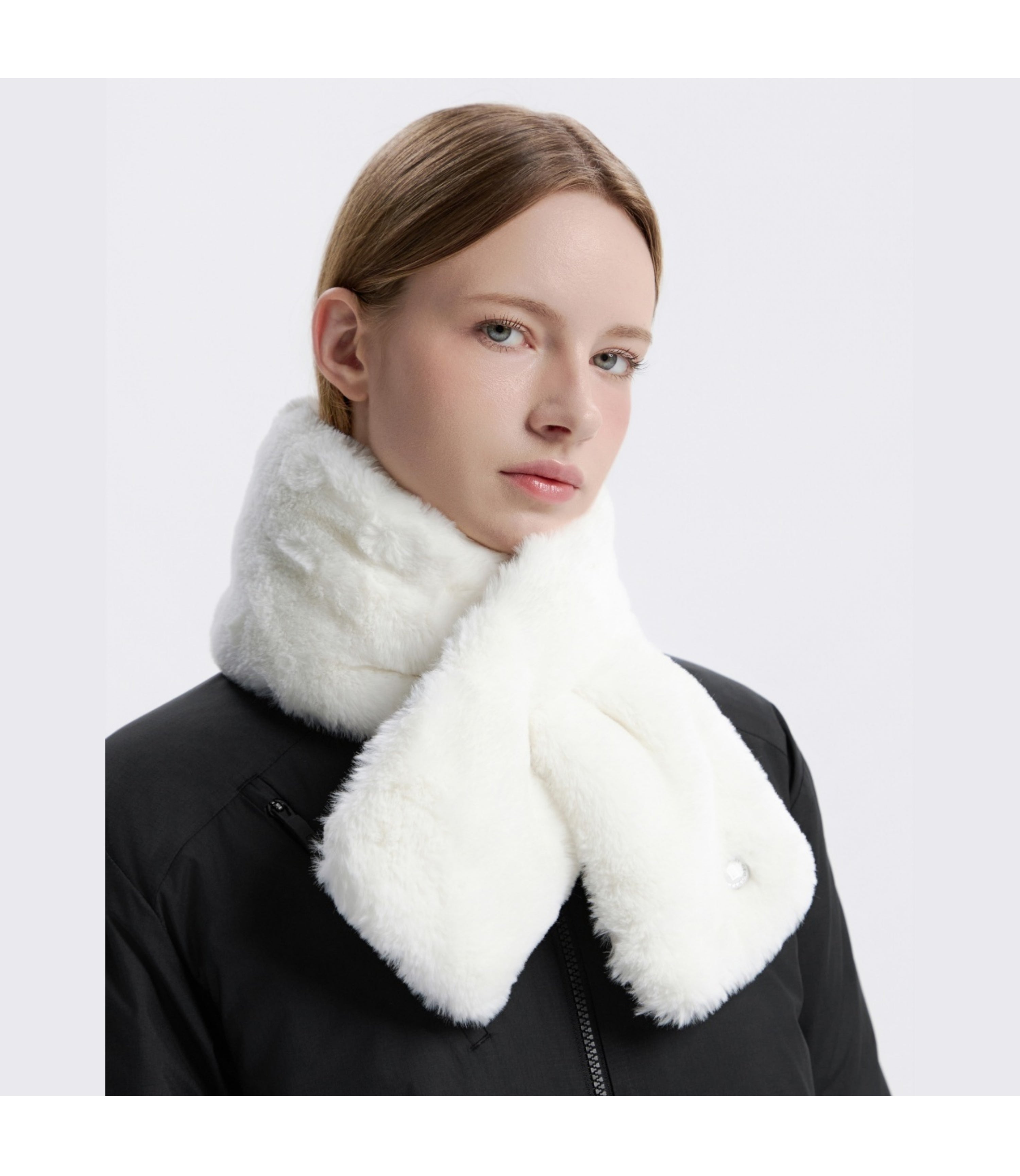 Fur Muffler<br>IVORY