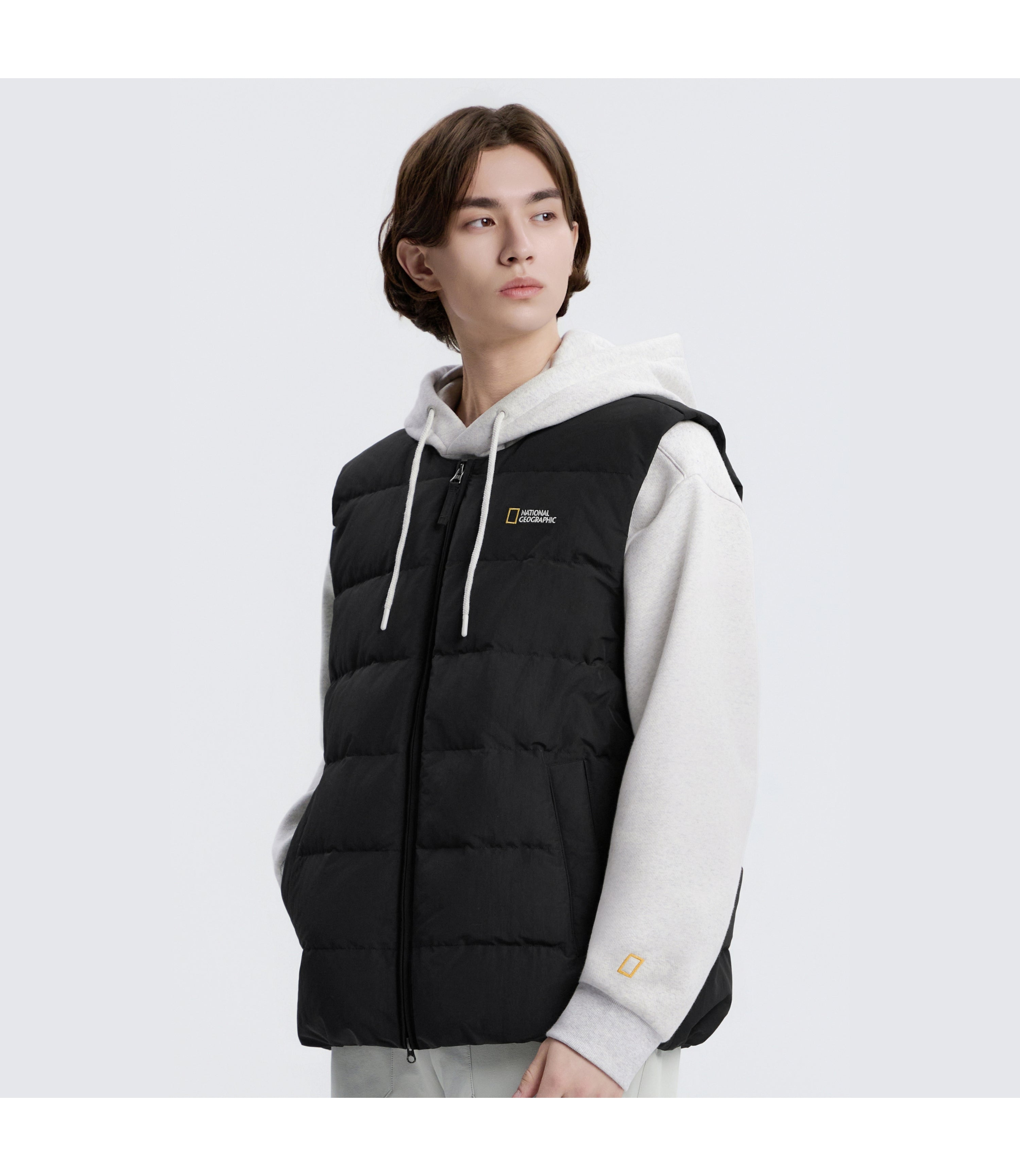 Unisex HERON U-Neck Lightweight Goose Down Vest<br>BLACK