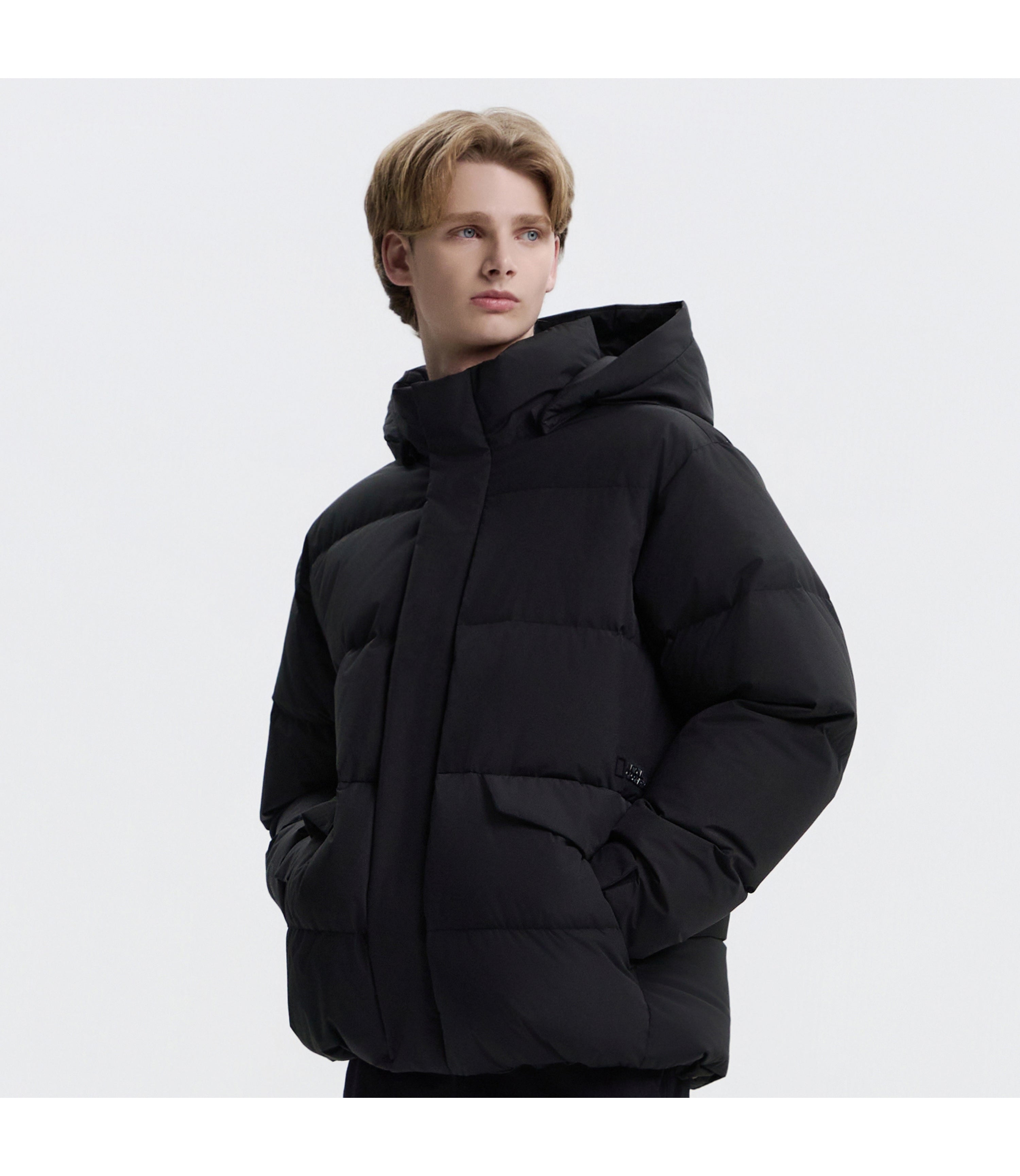 Unisex ATLAS Windstopper By Gore-Tex Labs Short Goose Down<br>BLACK