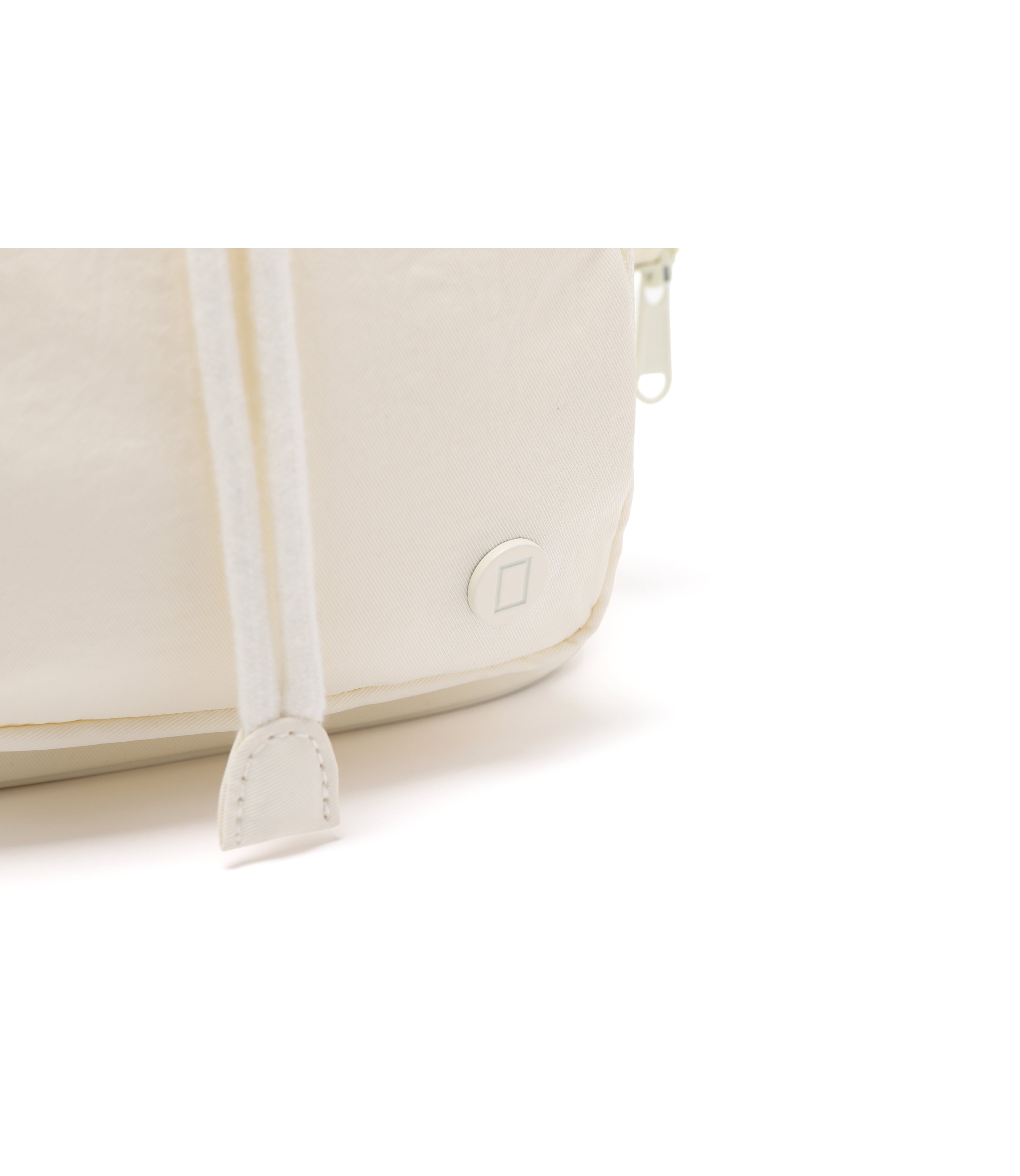 Women's Lumi Bucket Bag<br>IVORY
