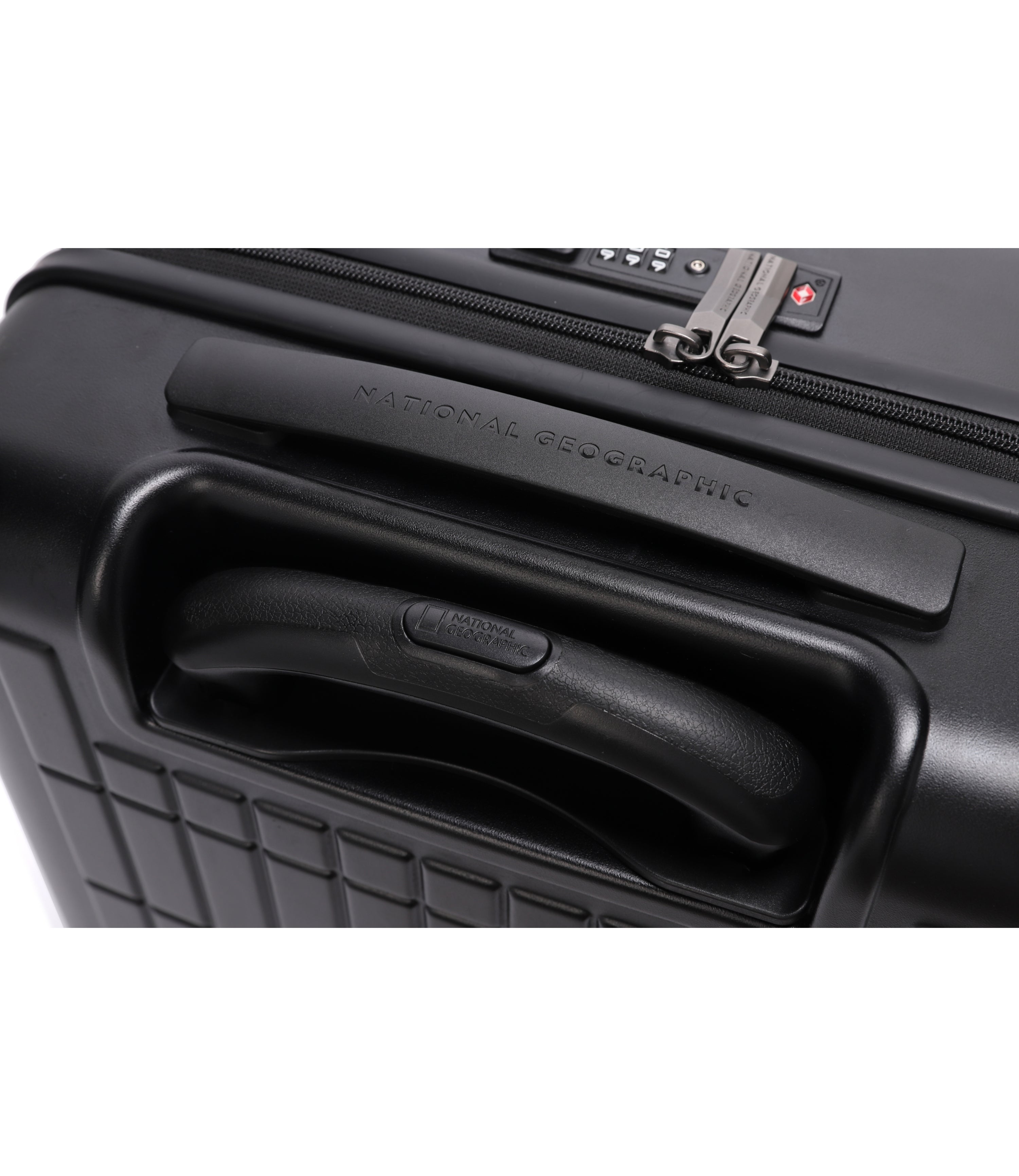 Arch Luggage 20 Inch<br>BLACK