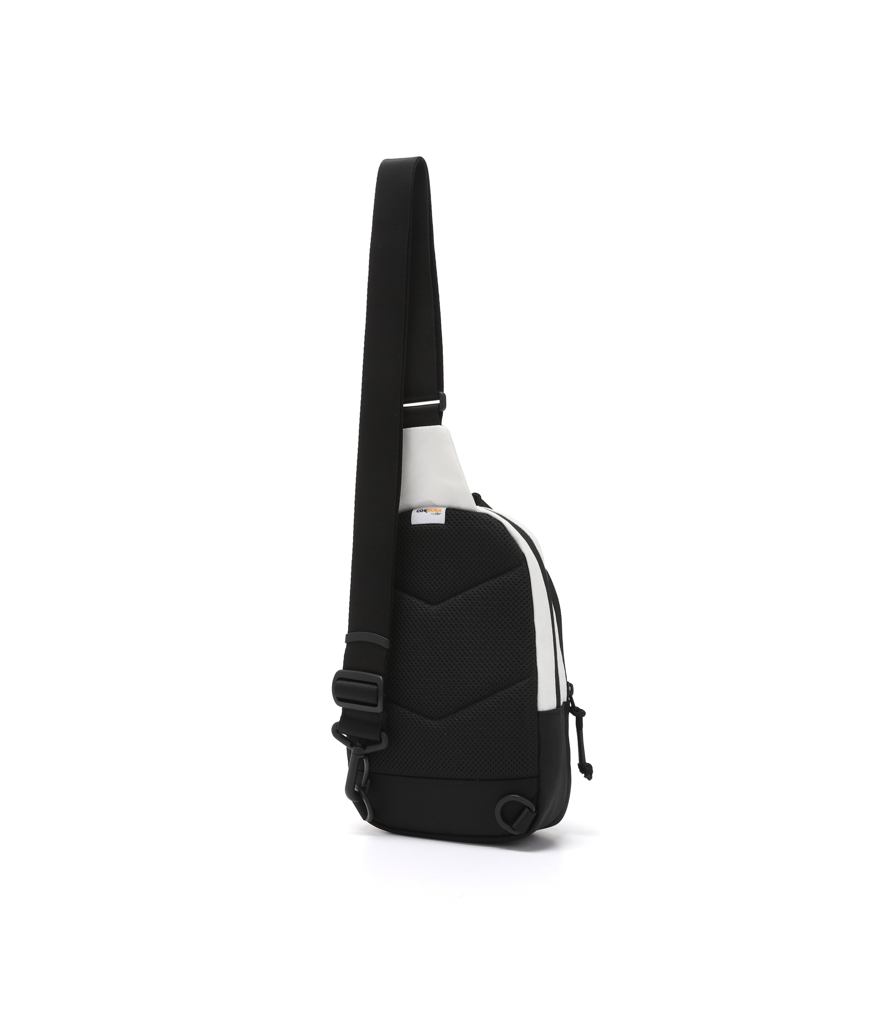 PACHI Sling Bag<br>WHITE