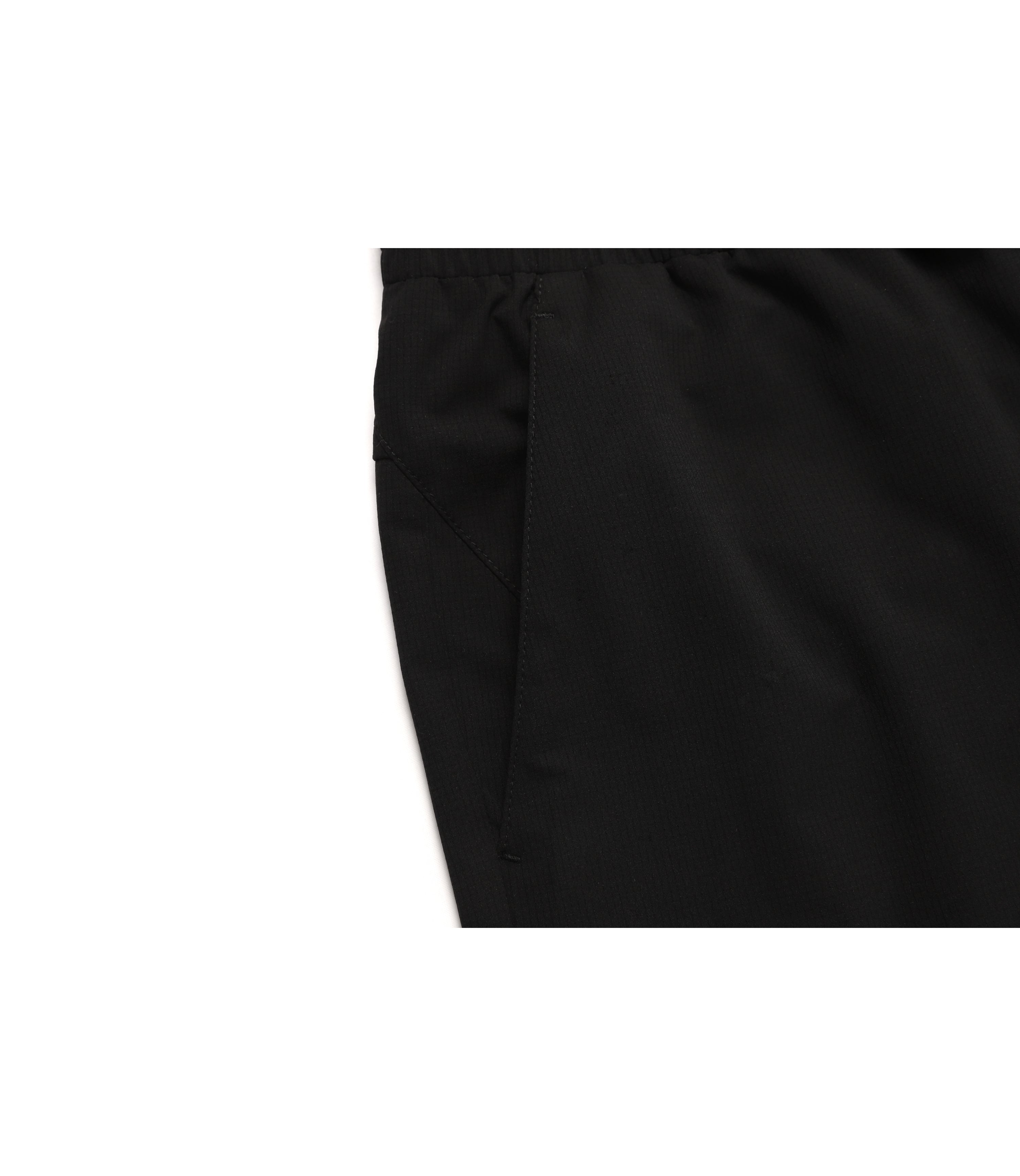 Unisex Urban Functional Airdot Short Pants<br>CARBON BLACK