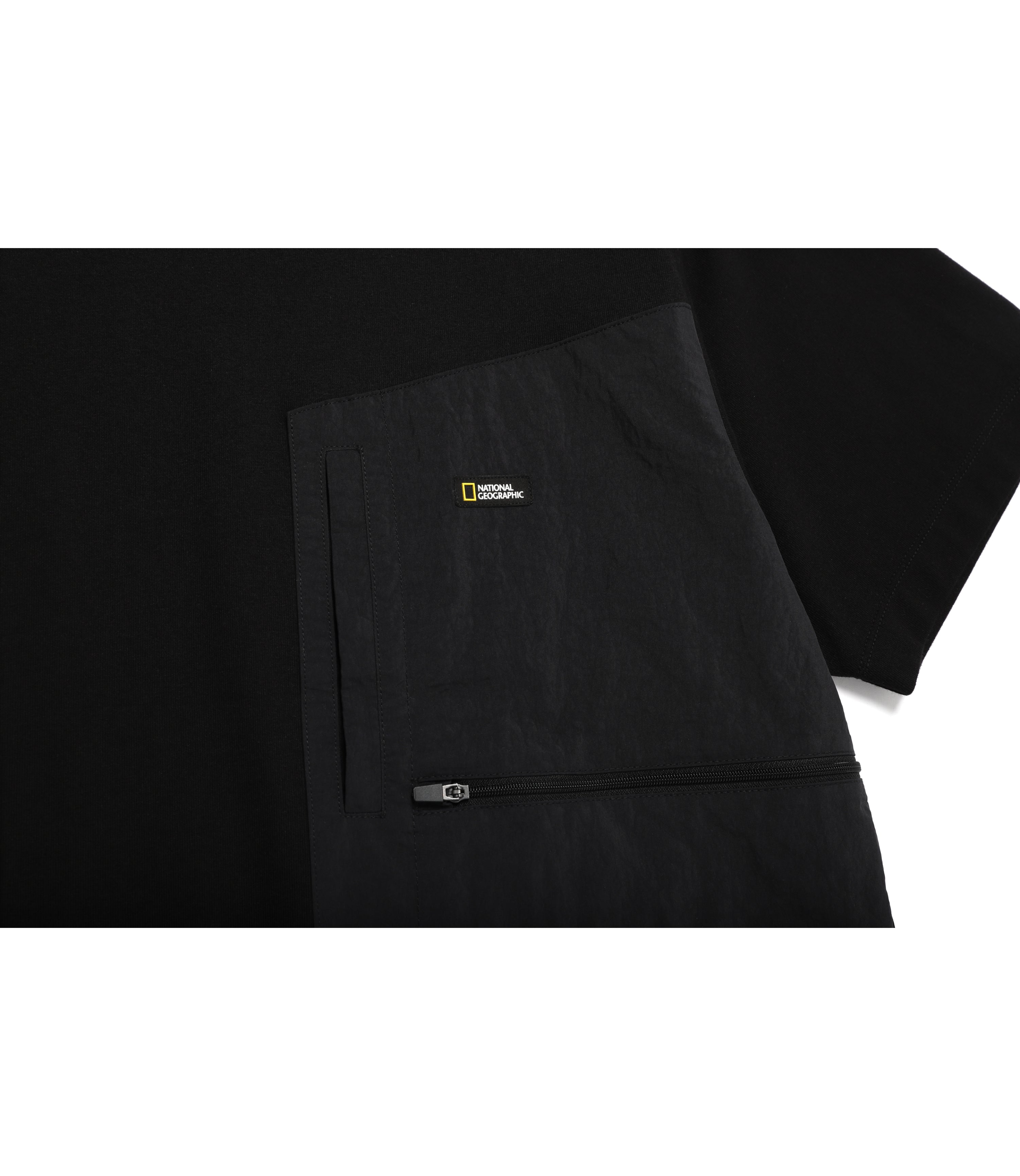 Men's Woven Pocket Short Sleeve Tee<br>CARBON BLACK