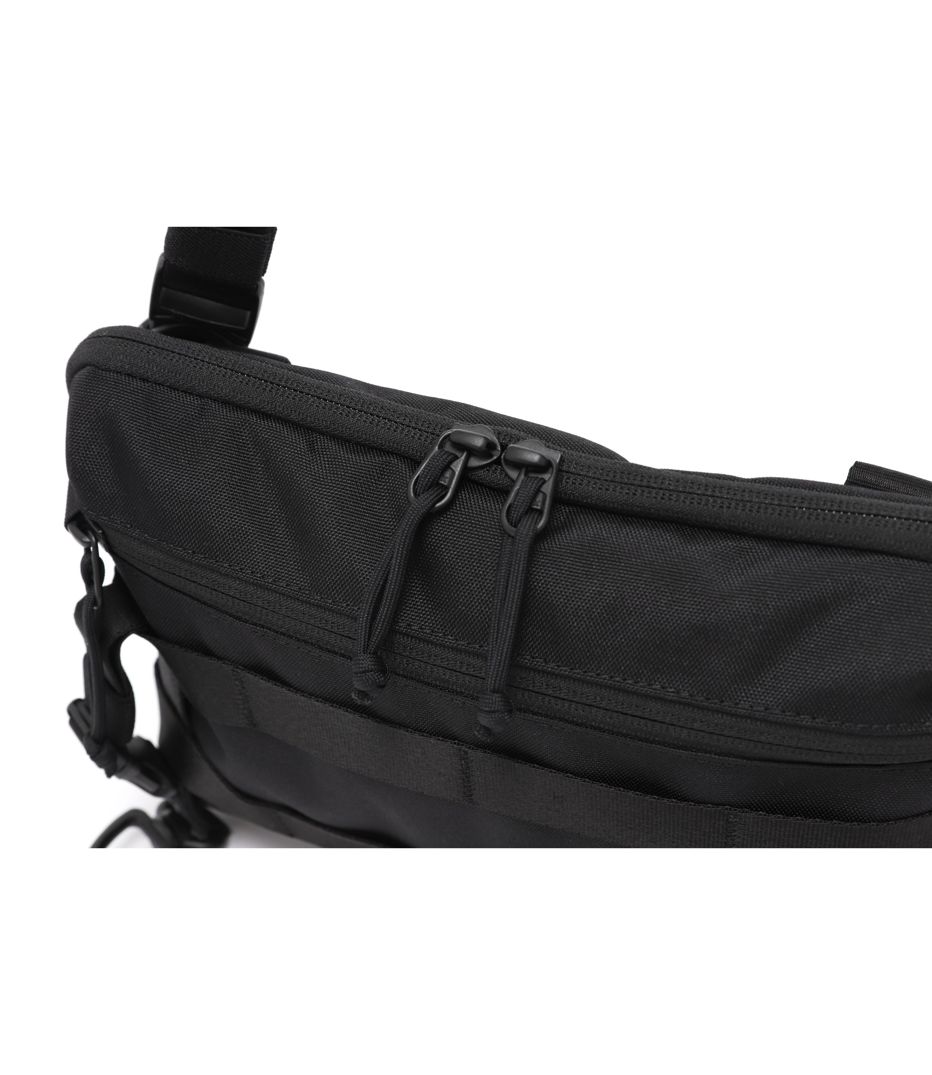 Nature Field Crossbody Bag<br>BLACK