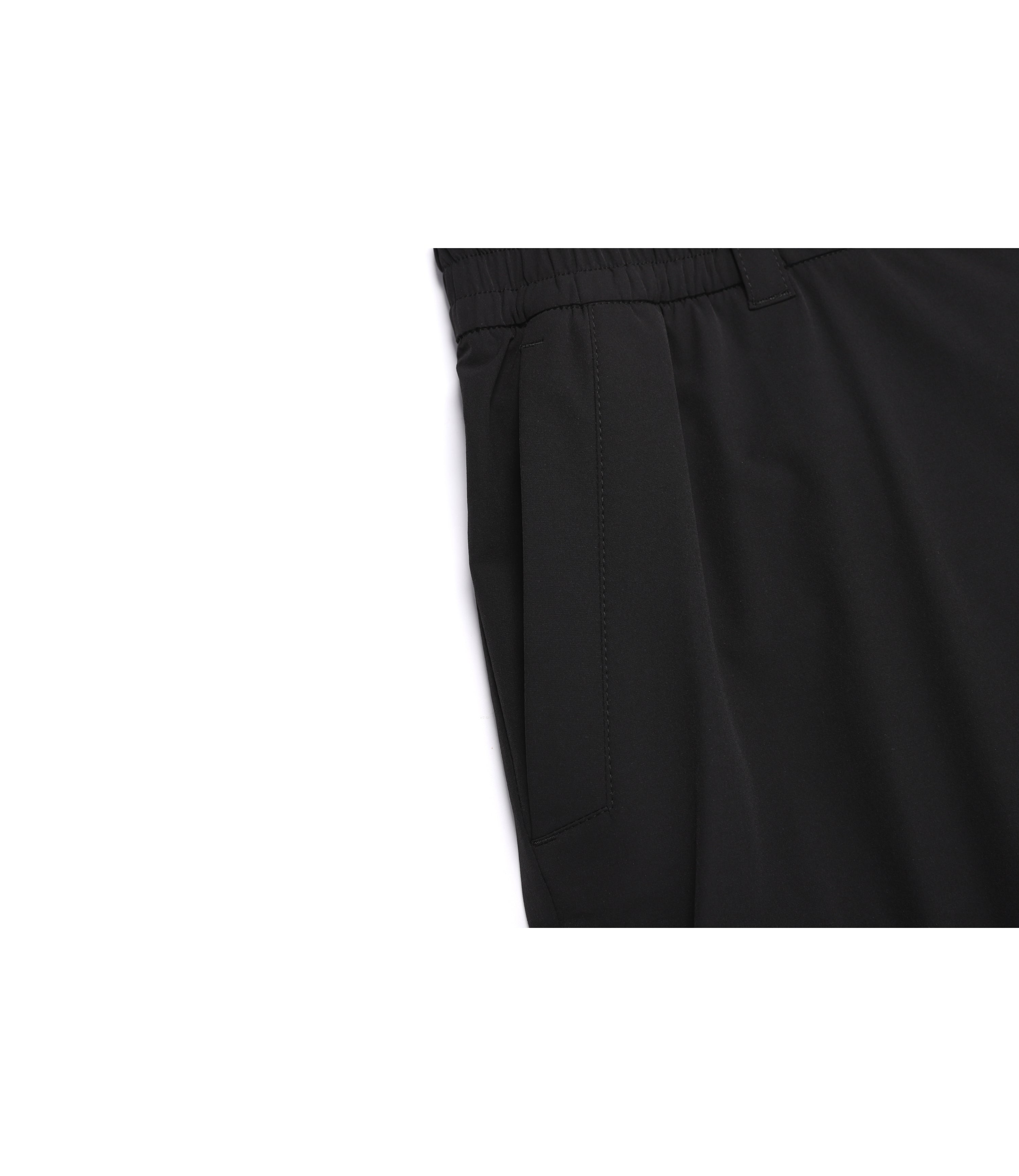 Men's CROW Semi-Loose Fit Straight Cargo Pants<br>BLACK