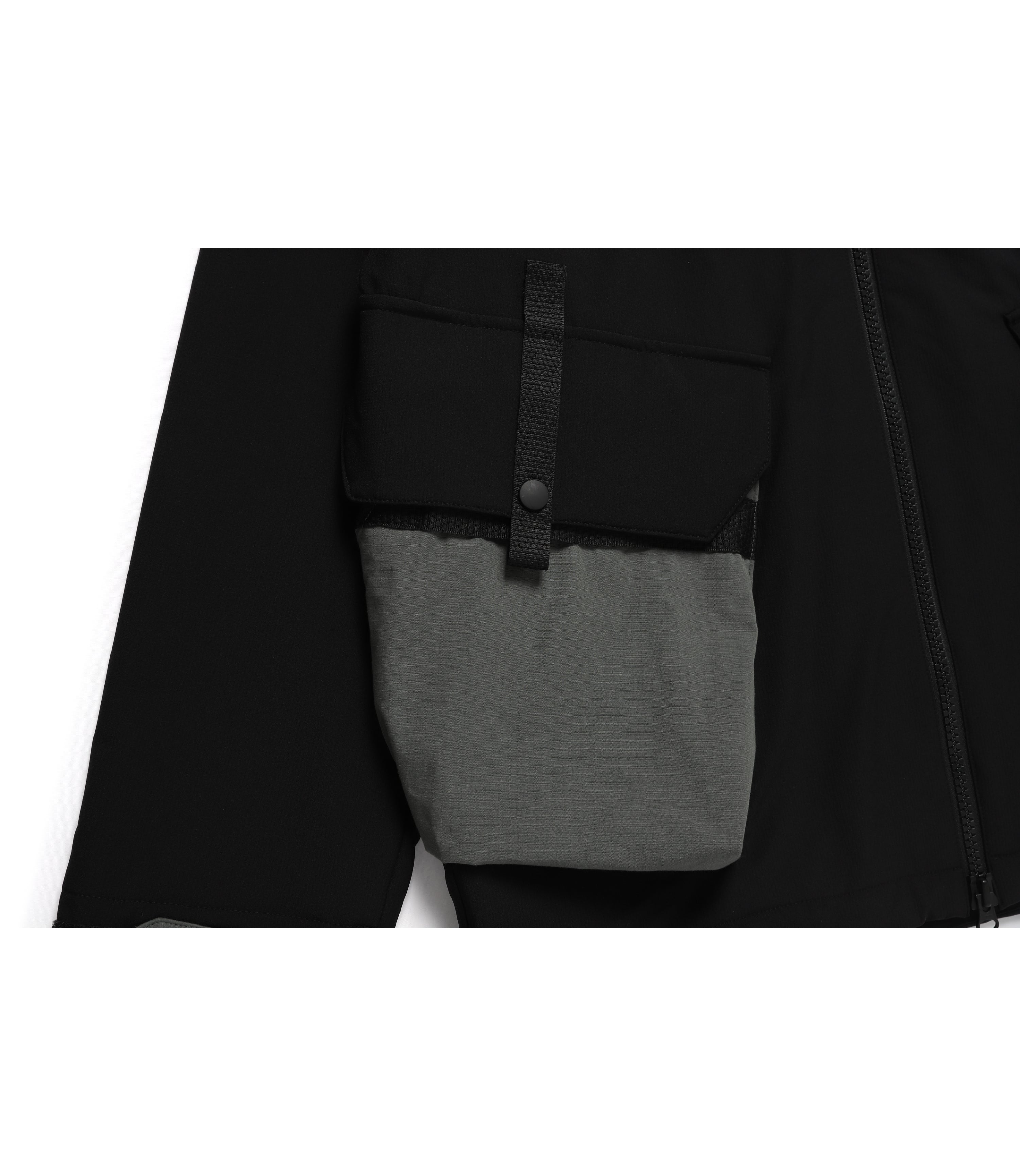 [FILMMAKER] Unisex 'Hilly' Block Pocket Jacket<br>CARBON BLACK