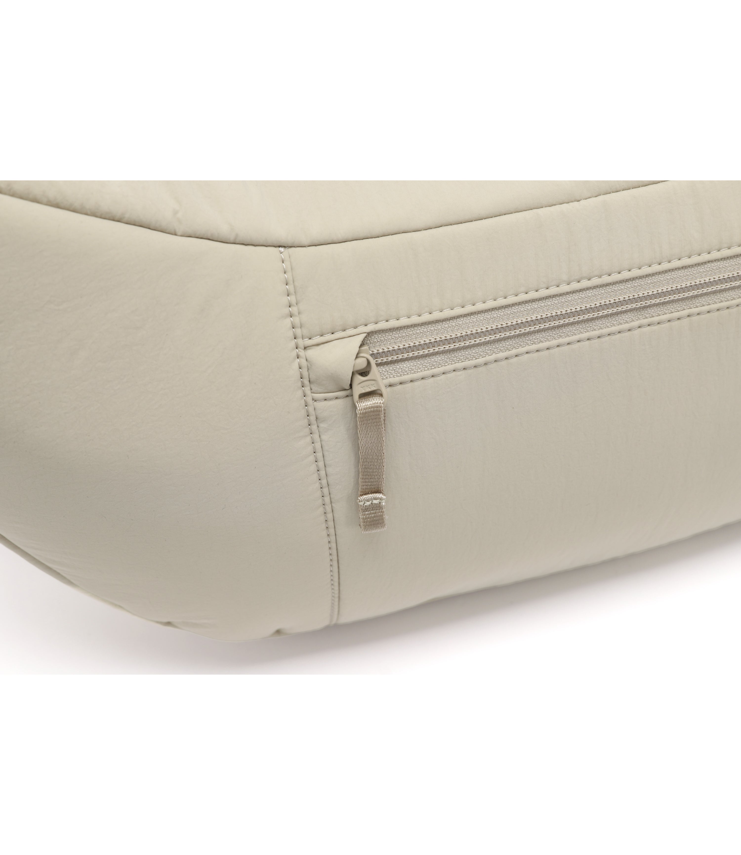Padded Sling Crossbody Bag L<br>BEIGE