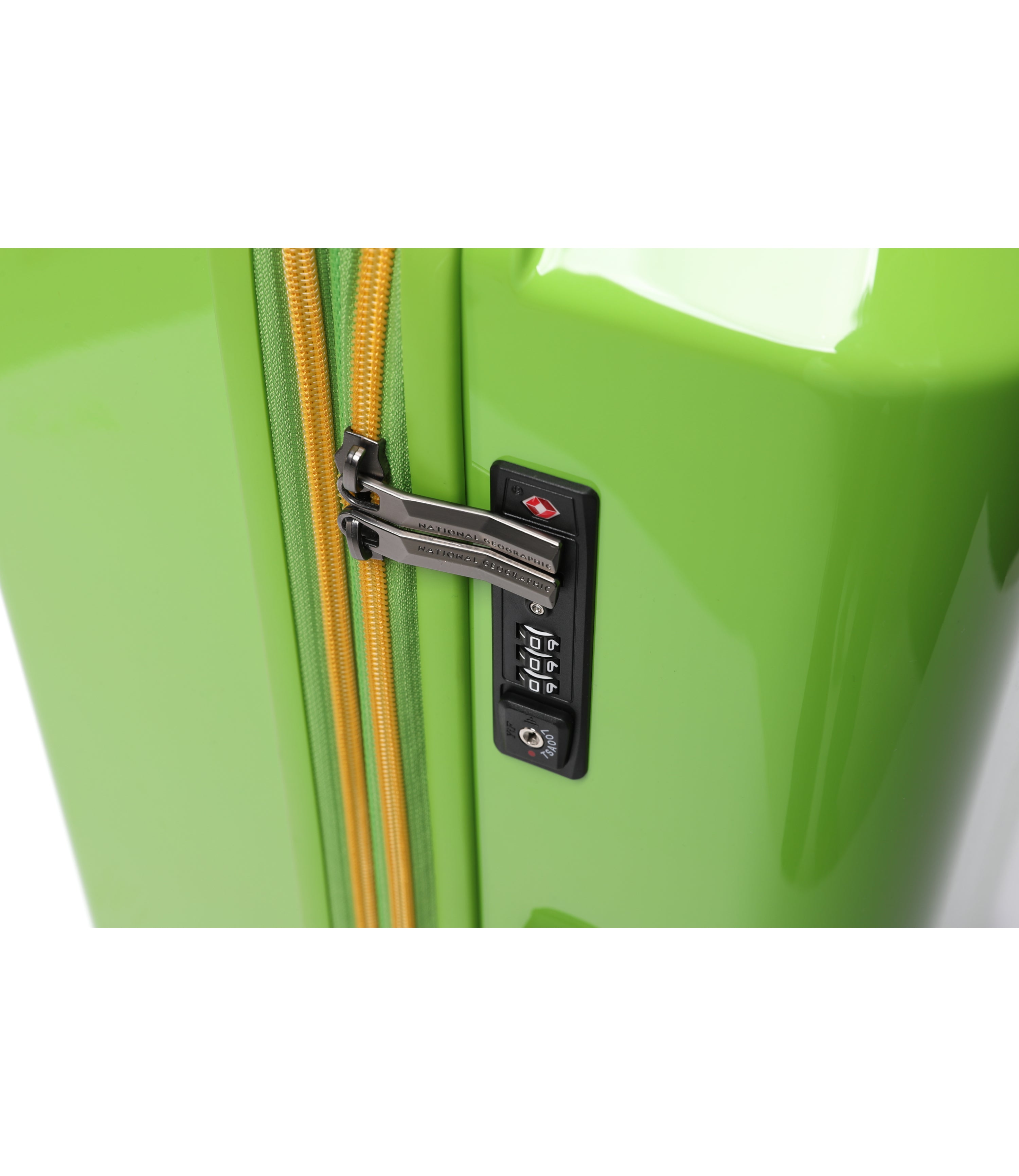 Vanta Luggage 26 Inch<br>GREEN