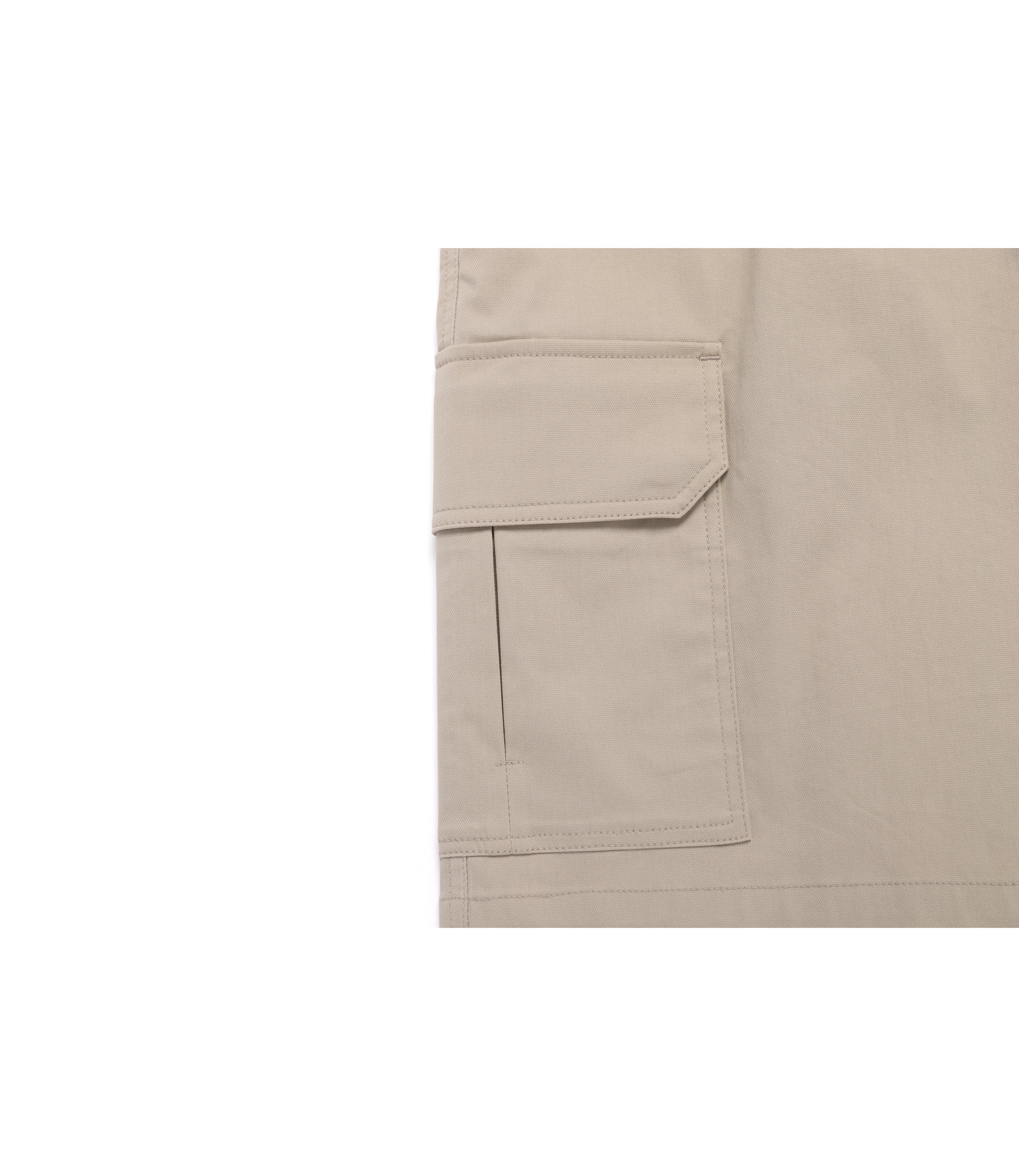 Unisex Cargo Pocket Knee-Length Short Pants<br>MOURNING BEIGE