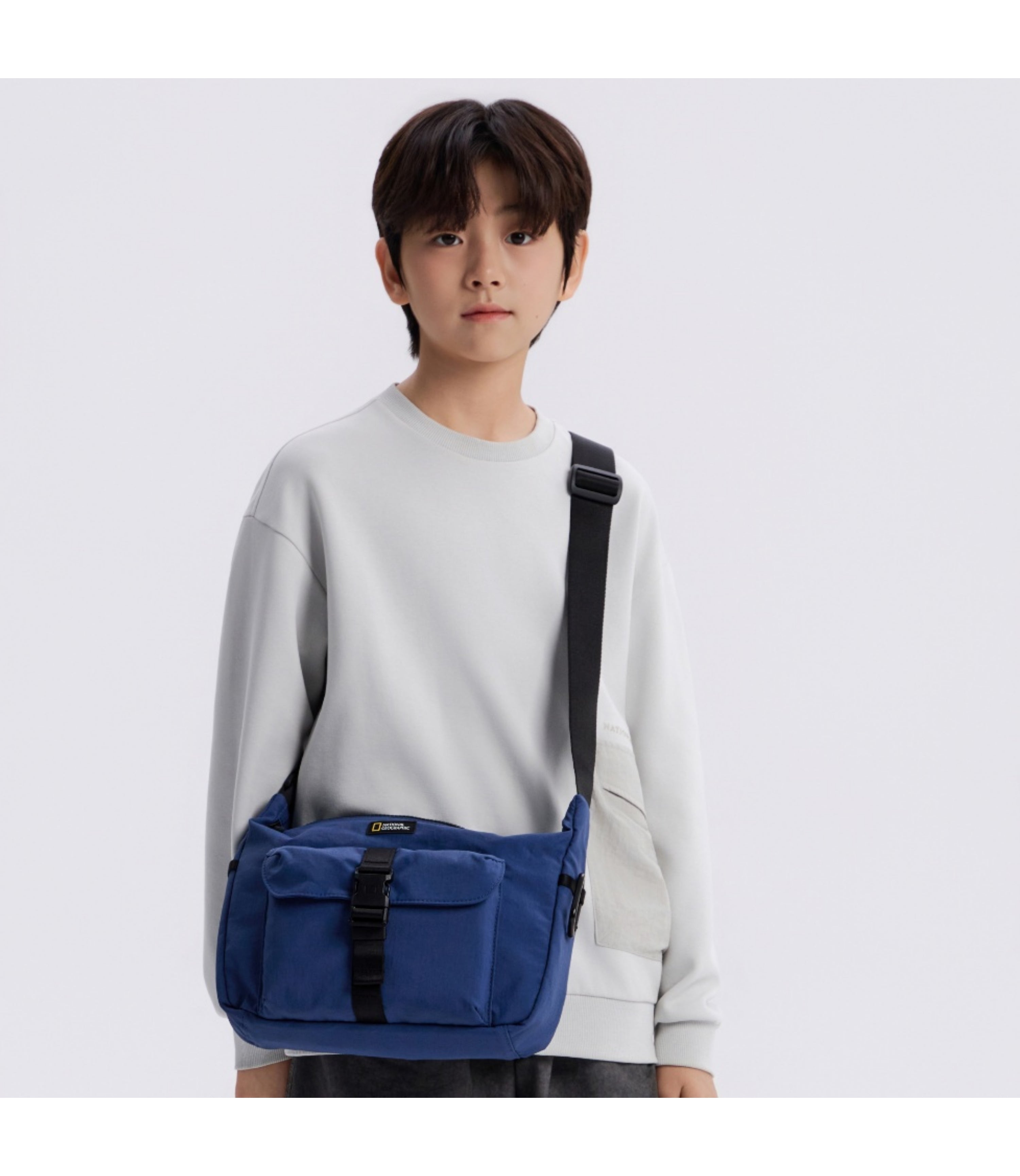 Kid's Adventure Crossbody Bag<br>NAVY
