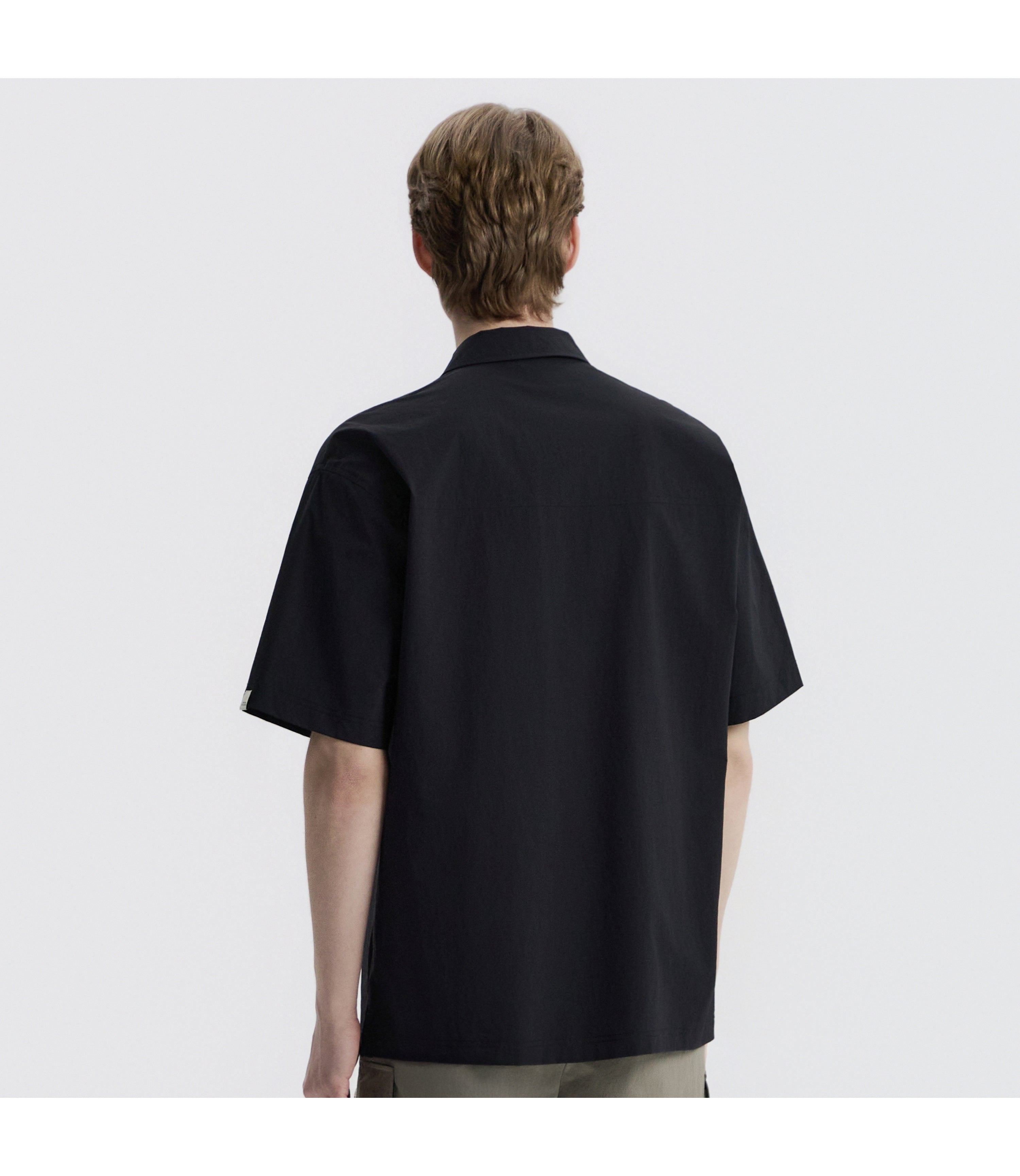 Unisex Freeze Stretch Semi-Overfit Short Sleeve Shirt<br>BLACK