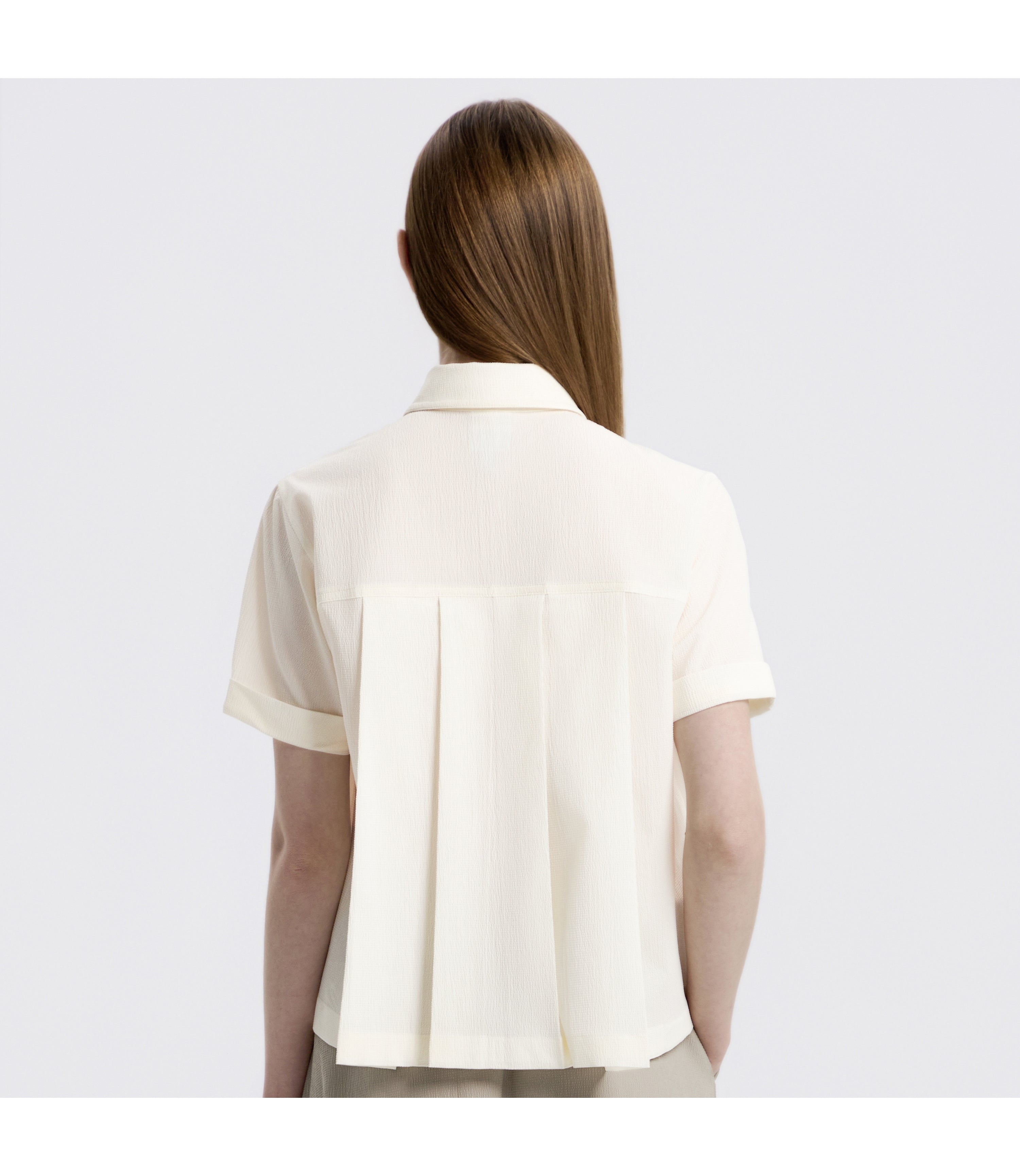 Women's Air Seersucker Semi-Overfit Short Sleeve Shirt<br>O/WHITE